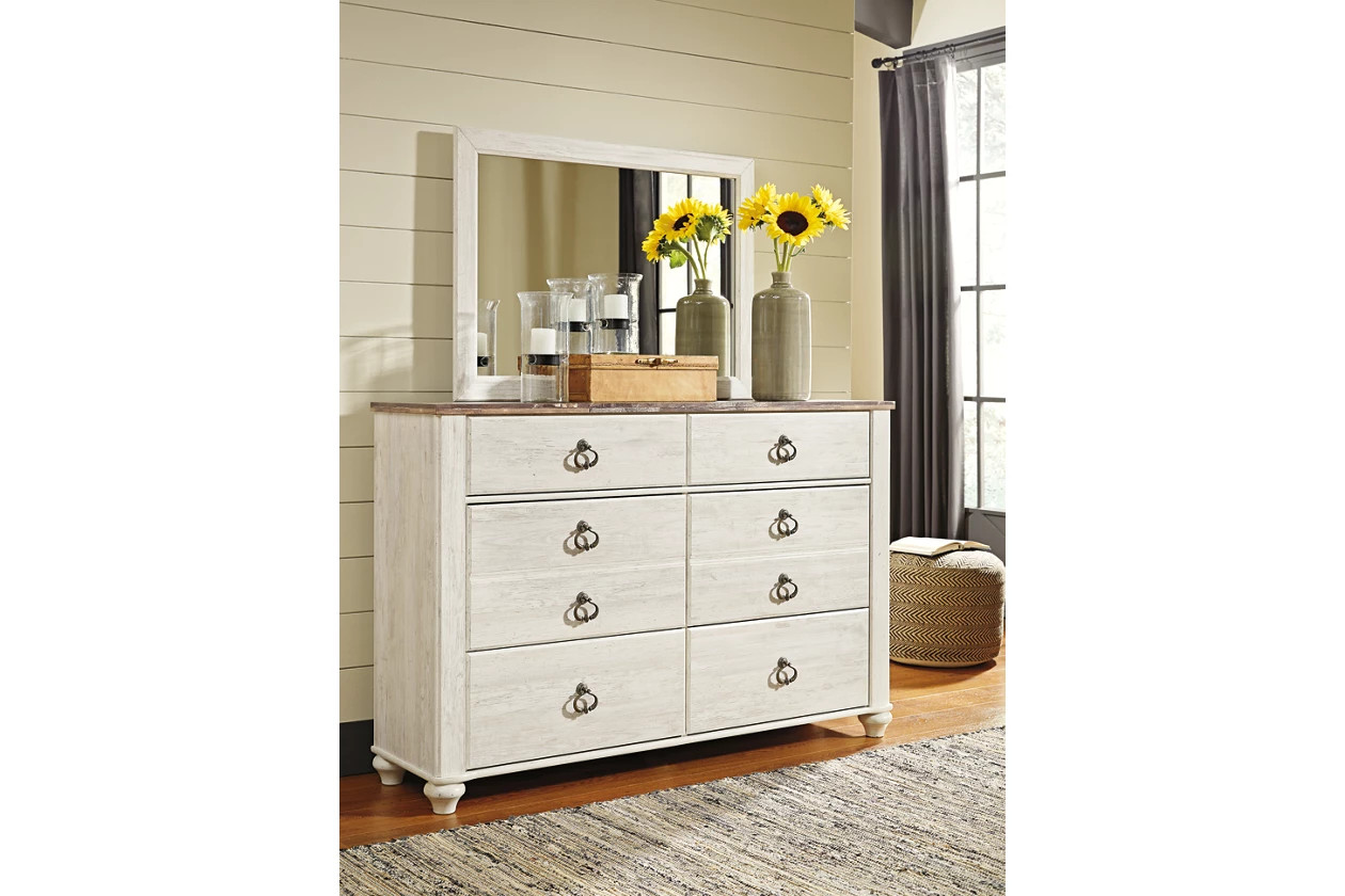 Willowton Sleigh Bed with Mirrored Dresser | Ashley