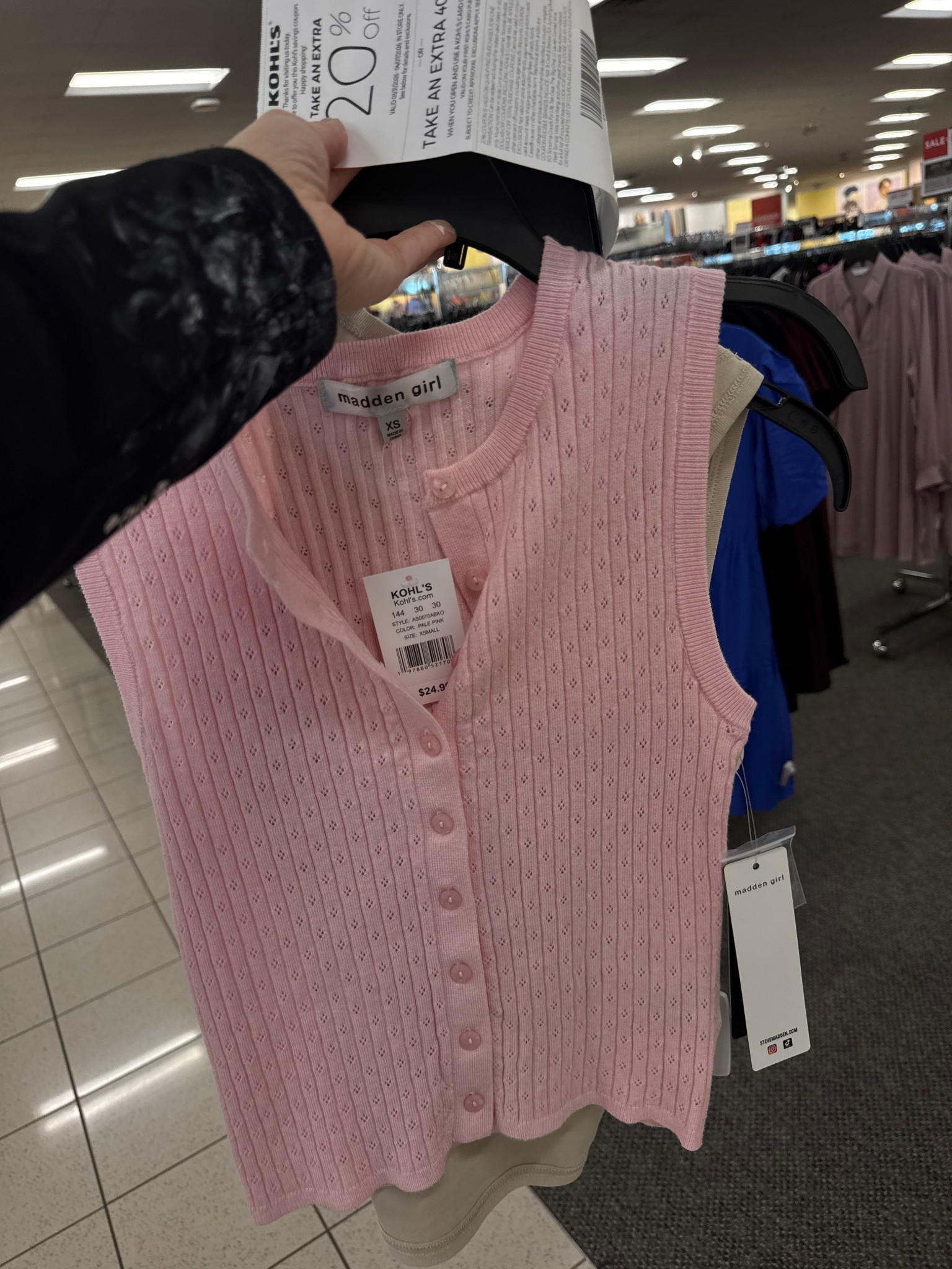 Affordable pink sleeveless sweater I found the other day!! 

#LTKActive #LTKPetite #LTKmomlife