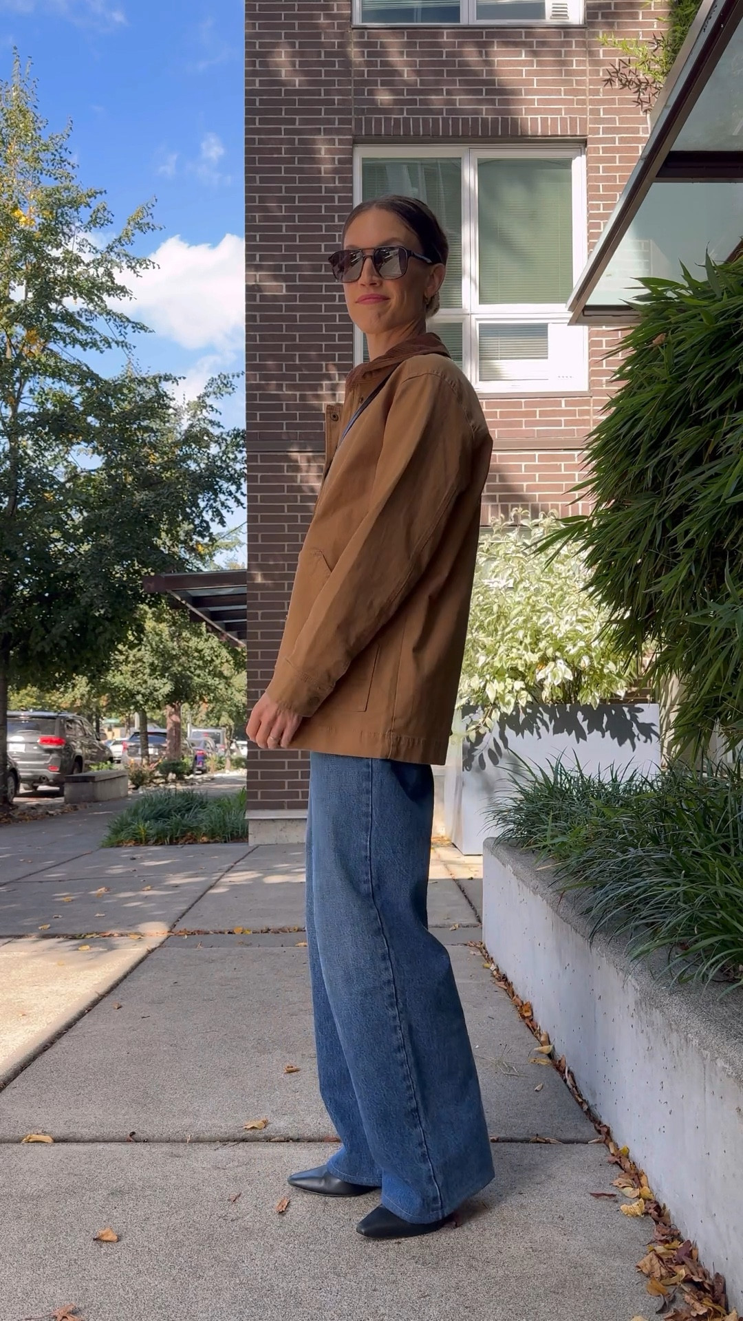 Fall Capsule: Day Twelve 🍂

Everlane top, XS, fits TTS. Old Navy Jacket, XS, I took my true size but size up if you plan to layer with thick sweaters. Sèzane denim, 25, I took my larger size and had them hemmed. J.Crew boots, TTS. Quince Sunglasses. Mila Coin Necklace from Sheena Marshall Jewelry, code STITCHANDSALT for $10 off. Makena Hoops from Sela Designs, code ASHLEYROHR10 for 10% off  

#LTKOver40 #LTKSeasonal #LTKStyleTip