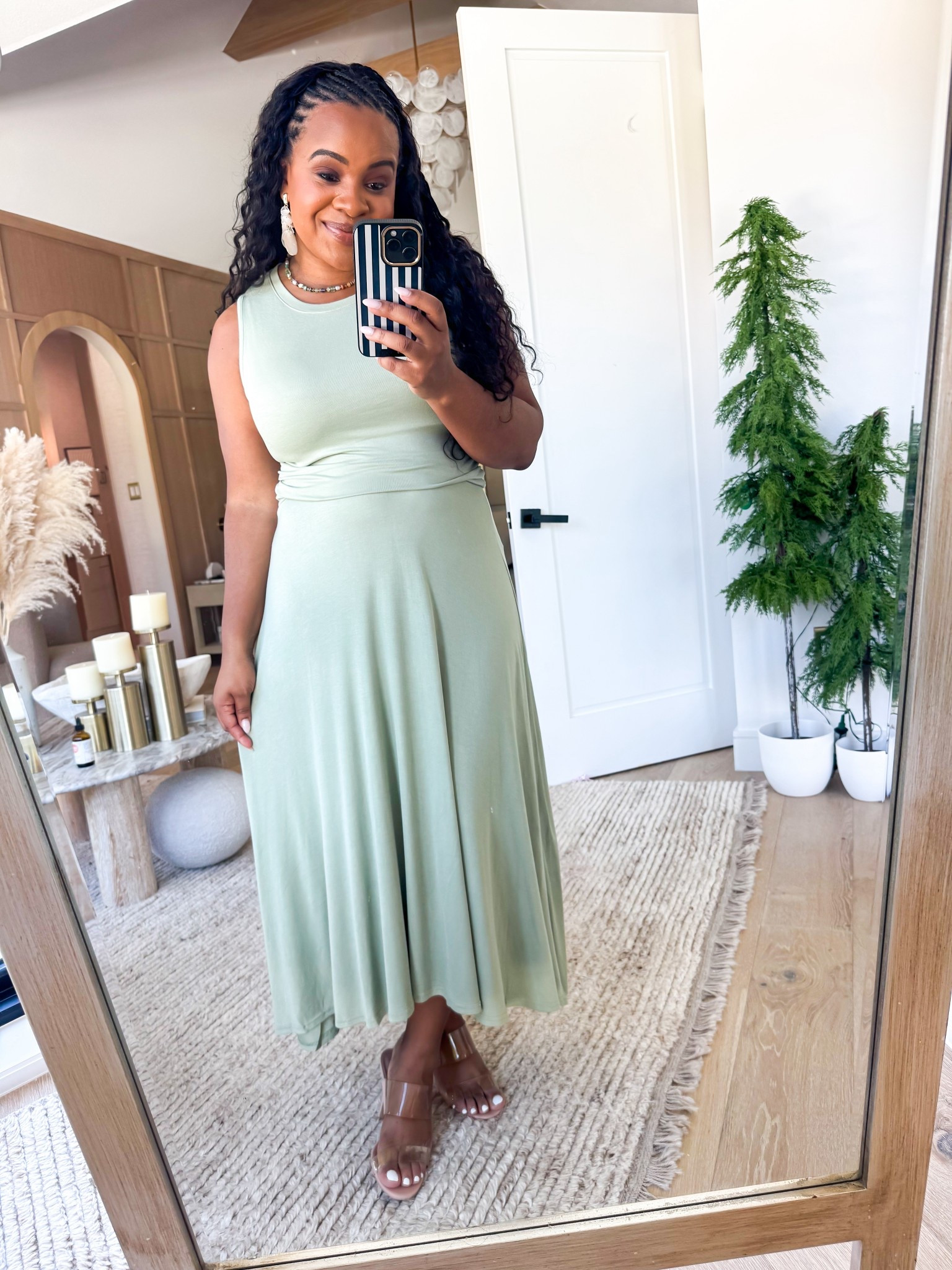 If you’re looking for the most timeless spring dress, this is it! 🤩 

#LTKgrwm #LTKMidsize #LTKootd