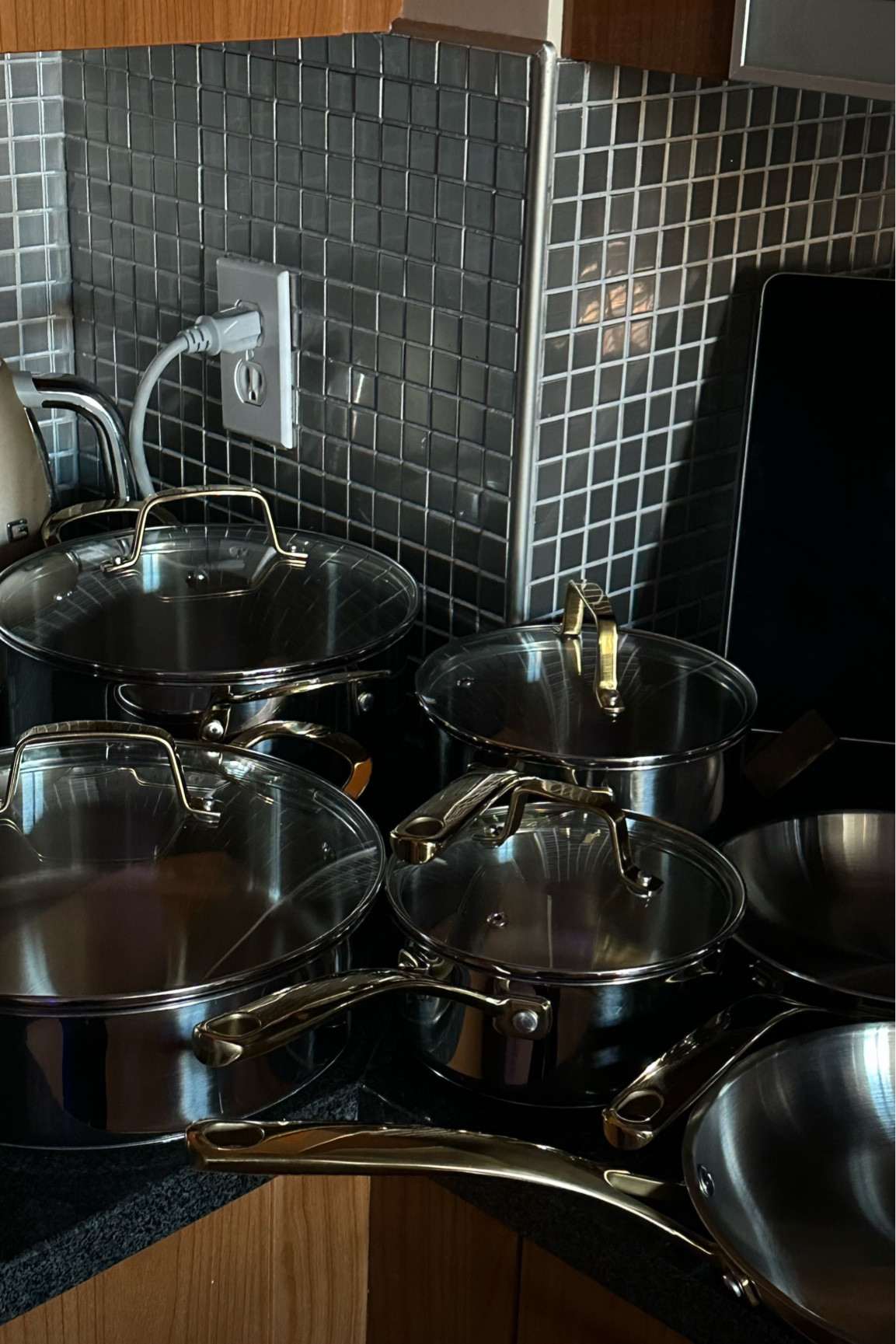 Martha Stewart Stainless Steel 10 pc 

#LTKHome #LTKHoliday #LTKGiftGuide