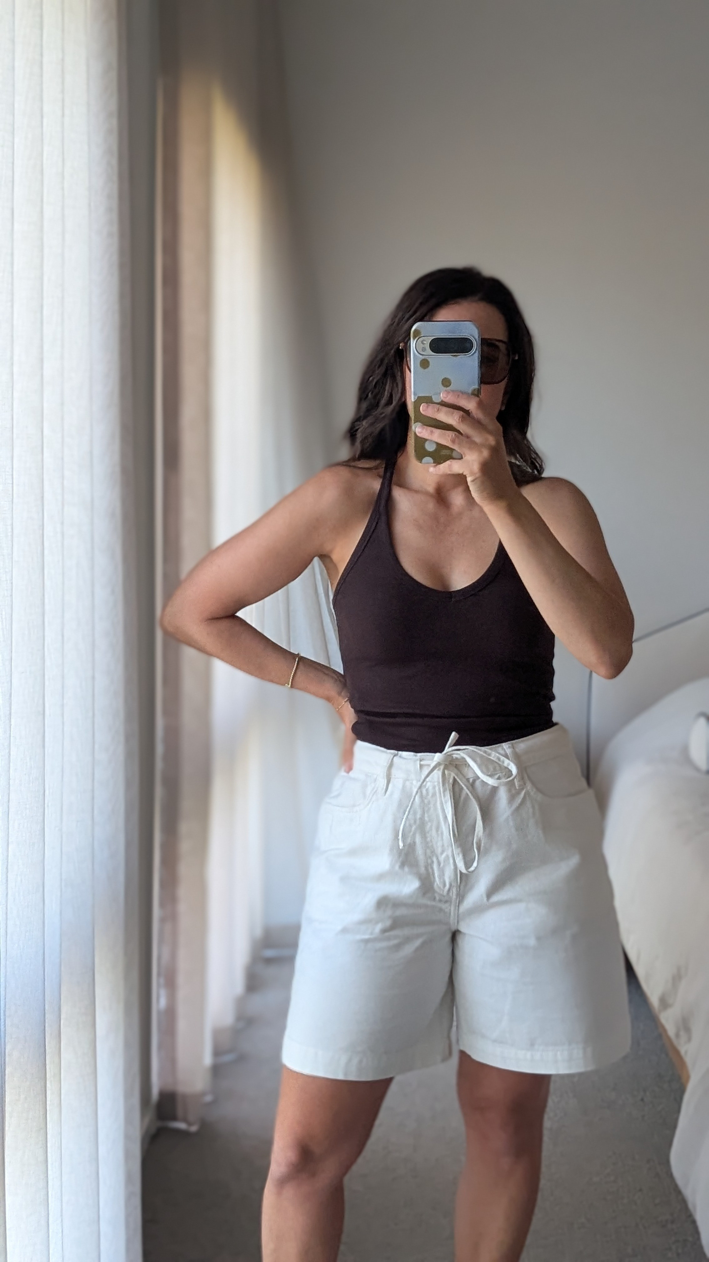 Another favourite outfit. A longer line short a with a fitted tank.Wearing a small in the tankA 10 in the shorts with an adjustable waist tie which I love!Shorts are on sale too!

