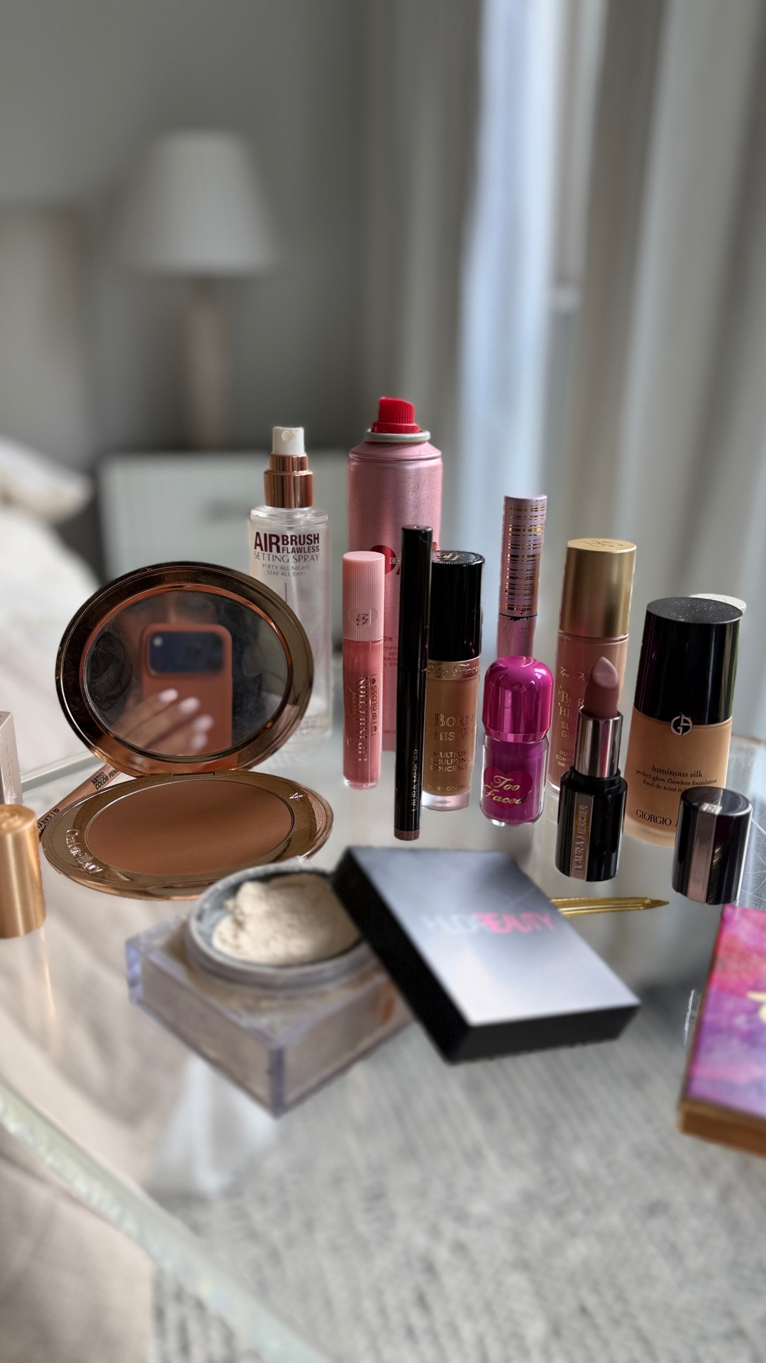 My favorite makeup lately 

Shades:
Lipstick in Pink chiffon 
Lip liner in limitless brown 
Lipgloss in wifey for lifey
Eye crayon￼syon in cocoa
Bronzer in tan
Powder in pound cake 
Too faced concealer in sand 
Contour stick in shadow 


#LTKselfcare #LTKgrwm #LTKBeauty