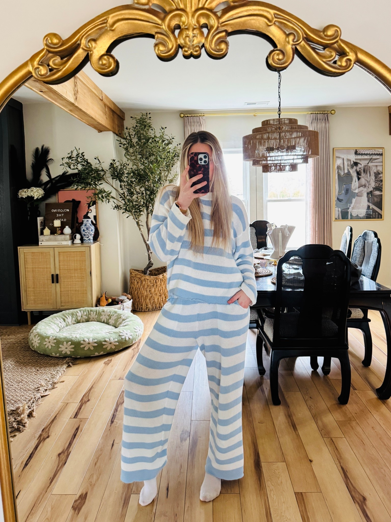 Loving the striped lounge set!! Wearing a L runs true to size!! so cozy def getting more colors  :)

#LTKMidsize #LTKTall #LTKootd