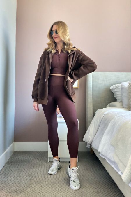 Obsessed with this workout set from Abercrombie in color cocoa #leggings #ybl #workouttop #sweatshirt #hoodie #nike 

#LTKunder100 #LTKstyletip #LTKunder50