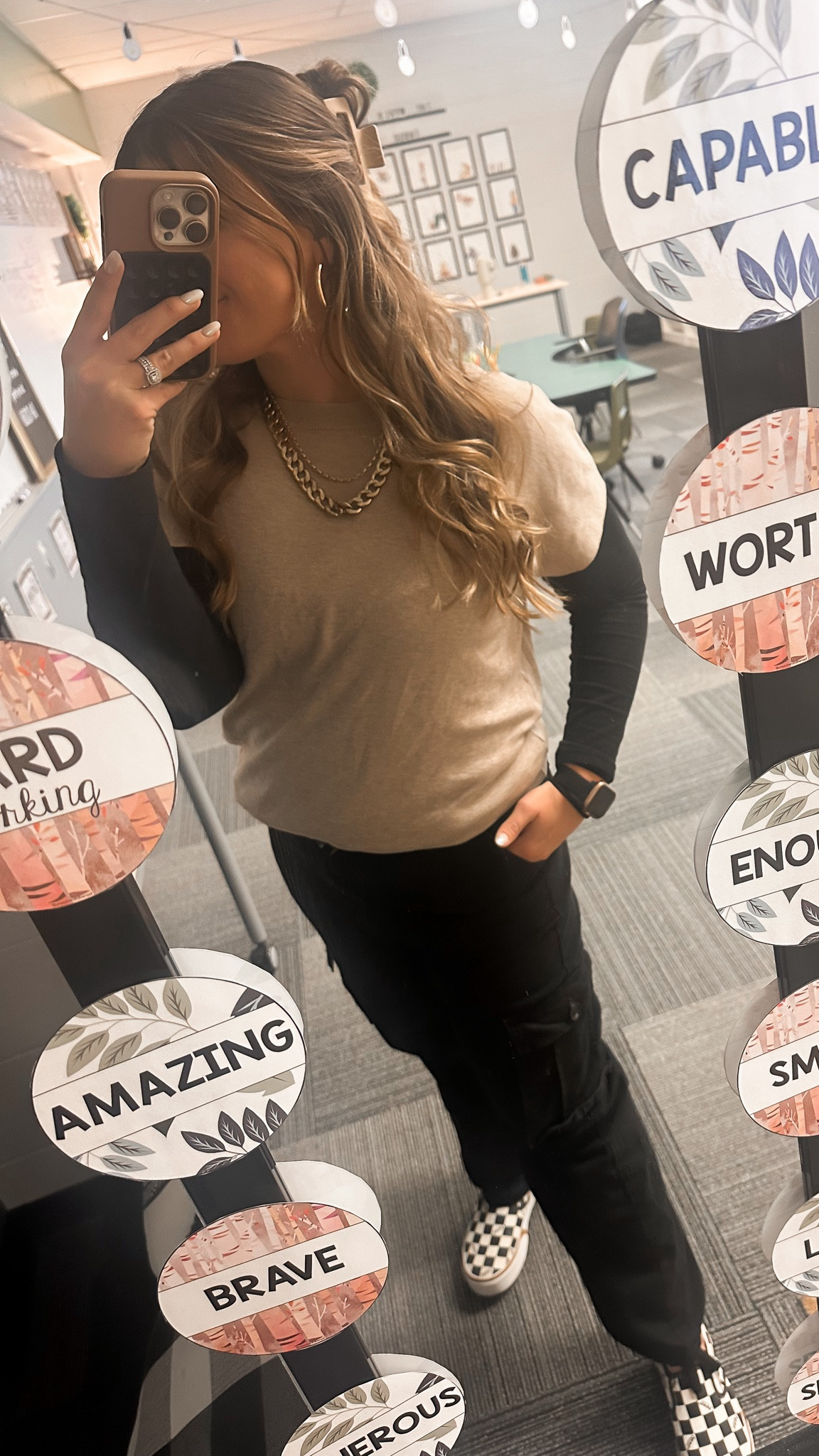 Teacher OOTD
cargo pants are on sale for $29 -run tts

#LTKsalealert #LTKworkwear #LTKfindsunder50