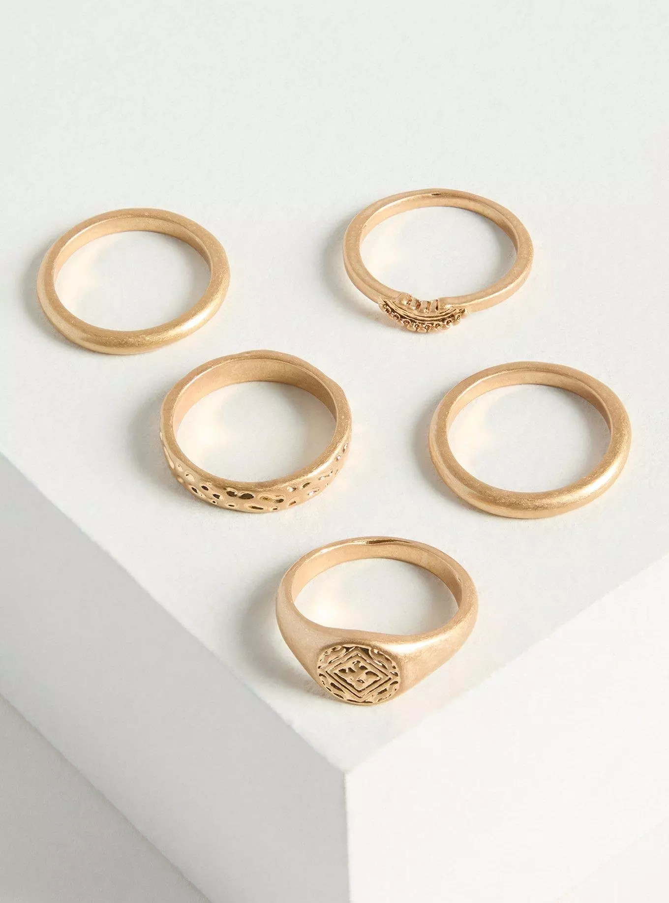 Hammered Signet Ring Set | Torrid (US & Canada)