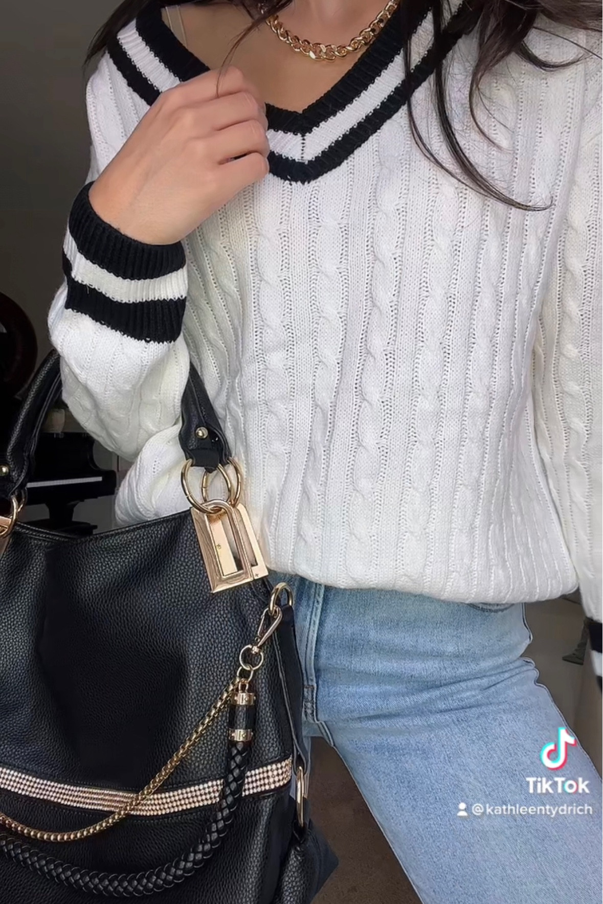 Fall sweater Amazon sweater varsity sweater black purse black bag black and gold bag black bag gold chain gold necklace Abercrombie jeans 

#LTKstyletip #LTKfit #LTKunder50