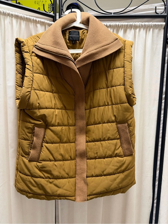 Buckle Black Camel Quilted Puffer Vest Shawl Collar Size Small | Poshmark