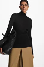 SLIM-FIT MERINO WOOL TURTLENECK TOP | COS (EU)