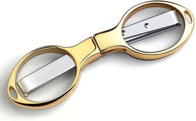Folding scissors,TSA-Compliant and Portable,Compact enough to fit in your purse,Safe Portable Tra... | Amazon (US)