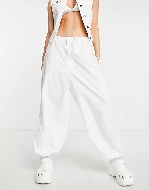 COLLUSION Unisex parachute pants in white | ASOS (Global)