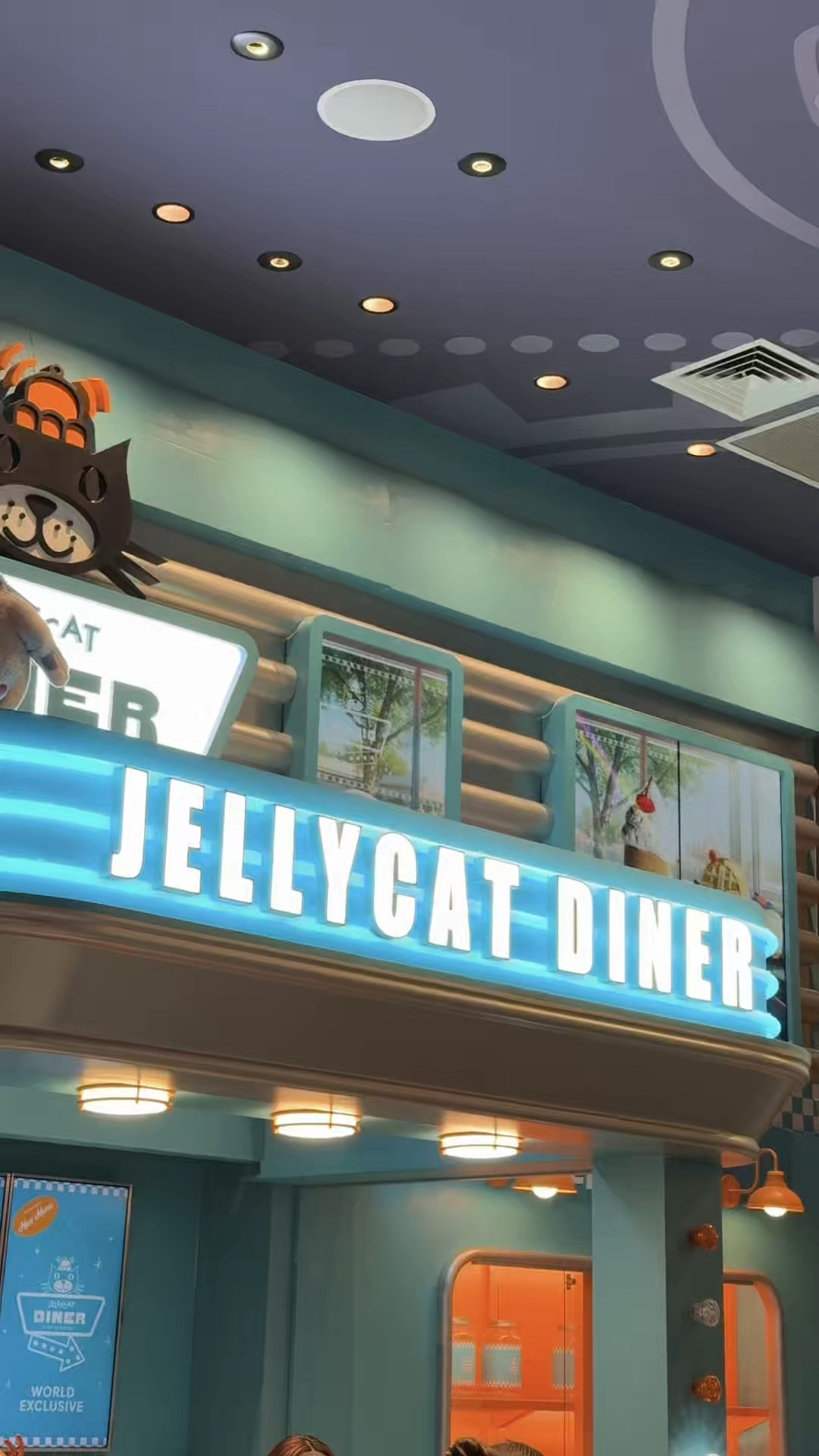 We headed to the Jellycat Diner at FAO Schwarz to attend the exclusive @Jellycat Cafe in @faoschwarzofficial. We walked out with the exclusive Bubreeca Milkshake! You can't get these anywhere else in the world. The "cooking" show at the counter is 10/10.
#Jellycat #JellycatDiner #FAOSchwarz #NYCbucketlist #Amuseables

#LTKKids #LTKdayinmylife