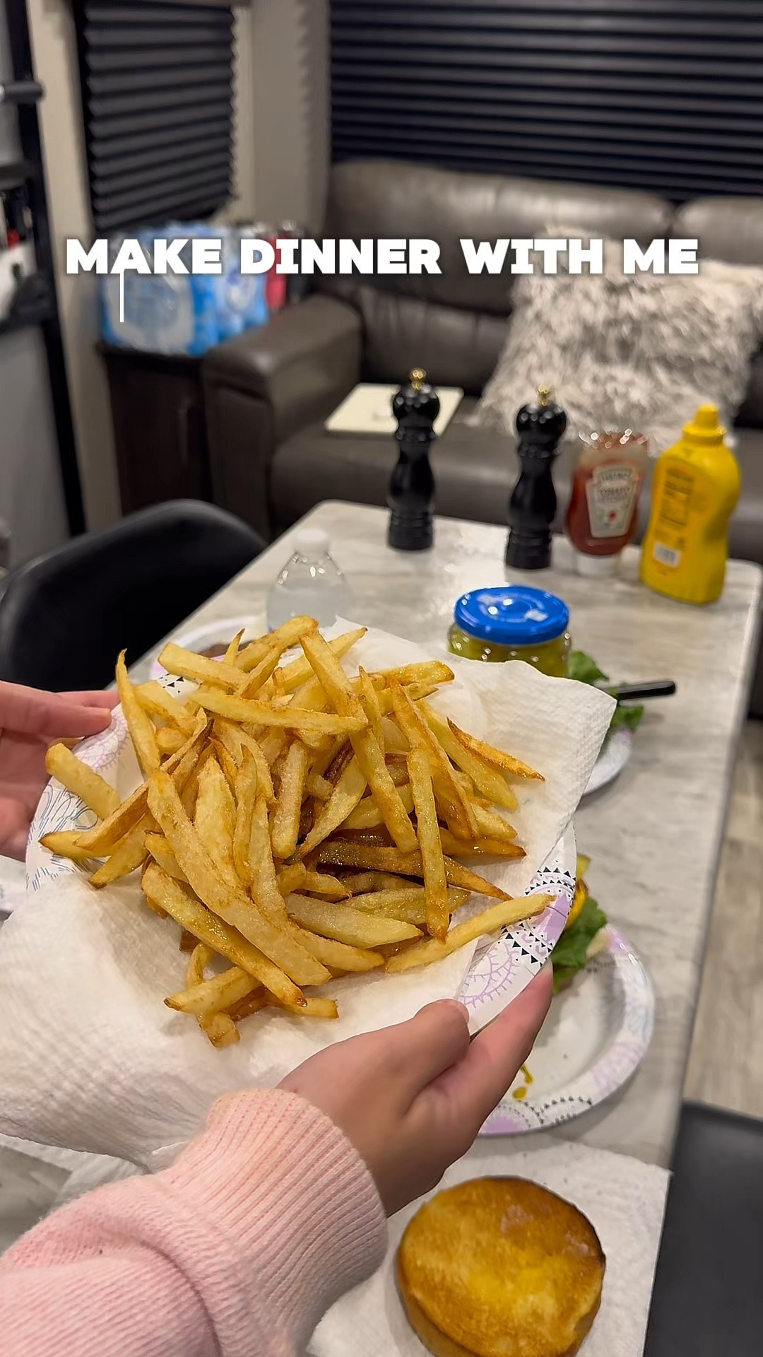 this was honestly one of the best burgers i've had😍🫶🏼

#LTKfoodie #LTKTravel #LTKdayinmylife