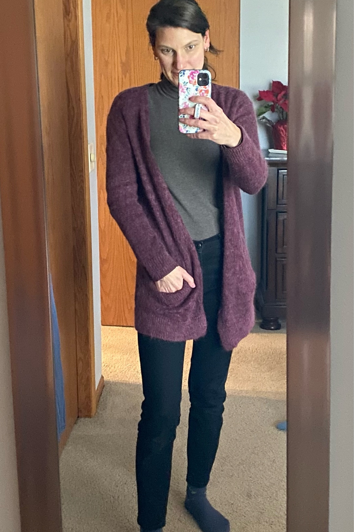 I recently got this Everlane turtleneck and it quickly scare a favorite. 

Turtleneck - my regular size S
Cardigan old, linked similar 
Jenas - my regular size 26
Leggings - not shown regular size s

#LTKSeasonal #LTKstyletip