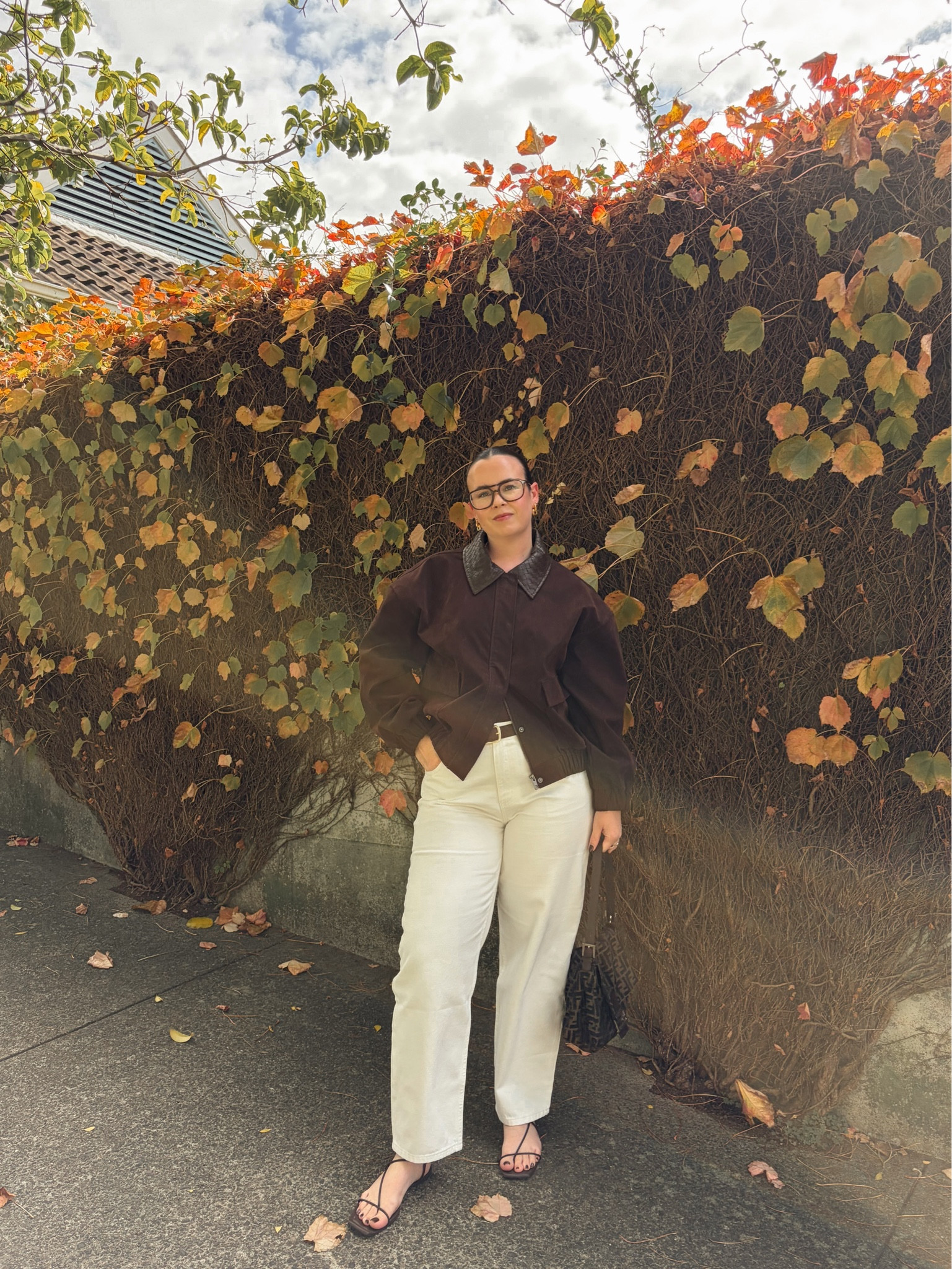 My favourite outfit formula atm - a suede bomber jacket and barrel leg jeans 🍂

AERE jacket: size 14
Dazie barrel leg jeans: size 14
Nelson Made sandals
Bailey Nelson glasses
Vintage Fendi bag 

#LTKaustralia #LTKmidsize #LTKautumn