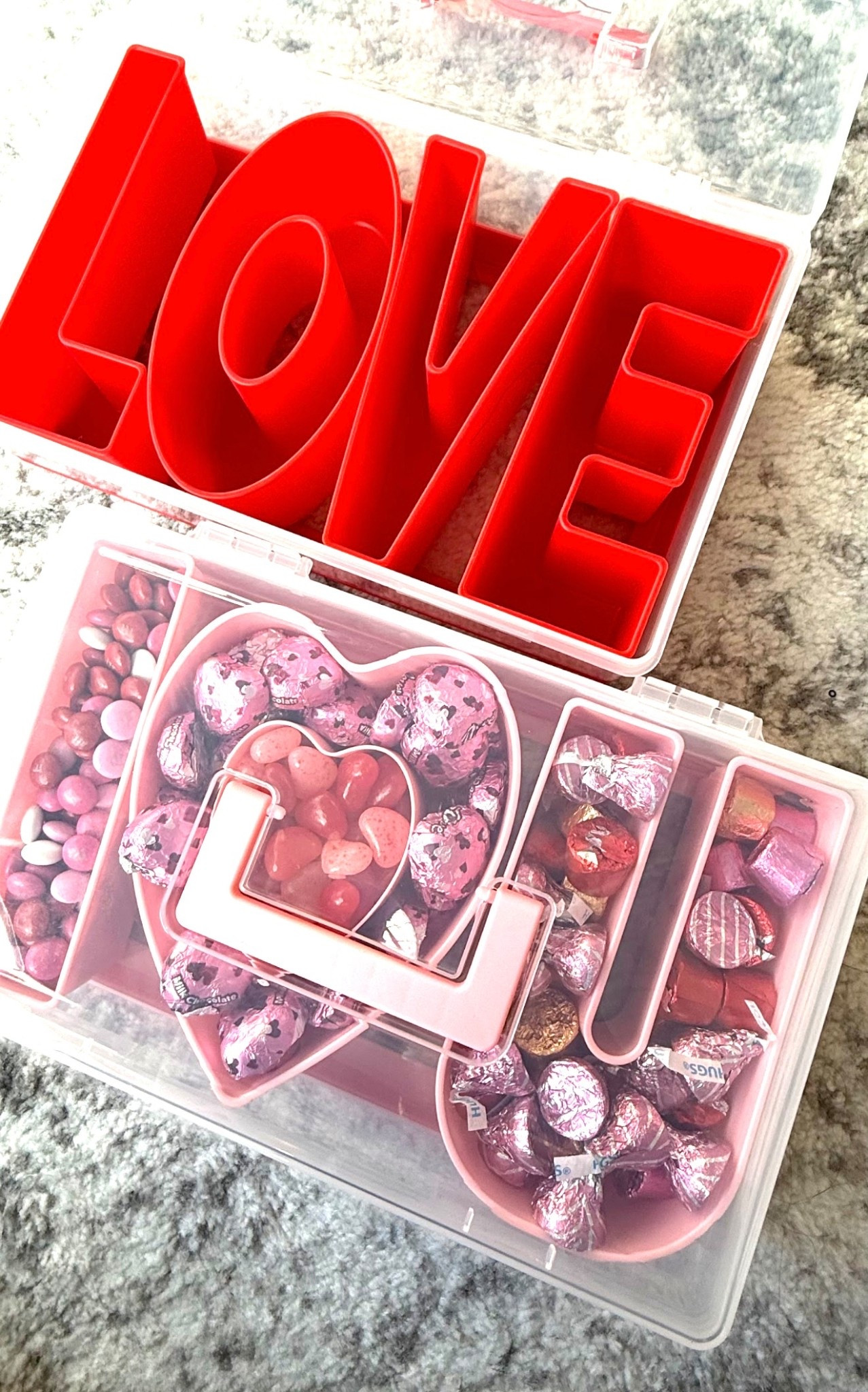 Back again!  

These $10 snackle boxes are so cute for Valentine’s Day. Add your own candy and you have the cutest little gifts! 
These are $10 #LTKWatchNow 

#LTKGiftGuide #LTKFindsUnder50 #LTKSaleAlert