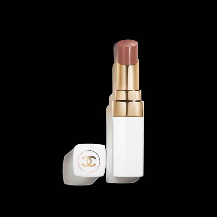 Hydrating Beautifying Tinted Lip Balm Buildable Colour | Chanel, Inc. (US)