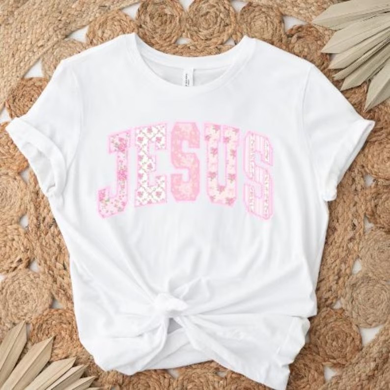 Jesus Tee & crewneck 💕

#LTKootd
