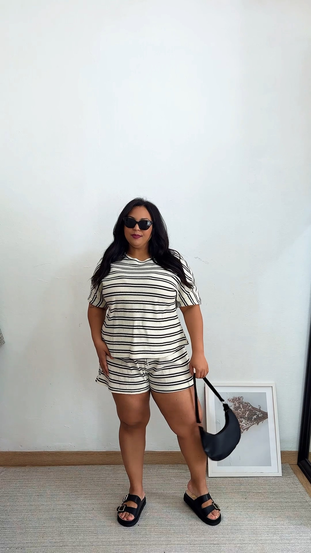 The perfect curvy set for summer ☀️🕶️

#curvyfashion #set #shorts #summerfashion #summeroutfits #midsize 

#LTKsummer #LTKmidsize #LTKcurves
