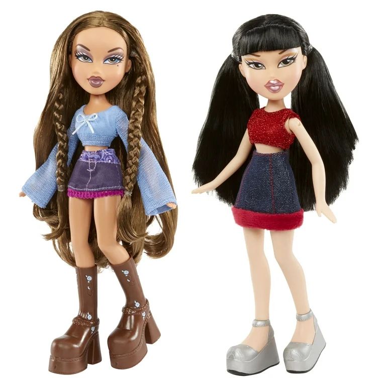 Bratz Original 12 inch Fashion Dolls 2-Pack Yasmin & Jade, 4 Full Outfits and Accessories | Walmart (US)