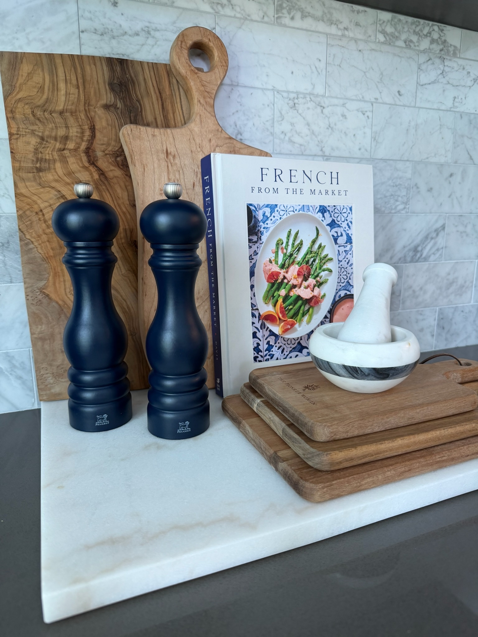 Feeling fresh and summery with these French finds! 🥰👏🏼 I love how colorful the dishes are in the cookbook!✨

#homedecor #kitchenutensils #cuttingboards #frenchbrands #mortarandpestle #kitchendecor

#LTKdayinmylife #LTKSeasonal #LTKHome
