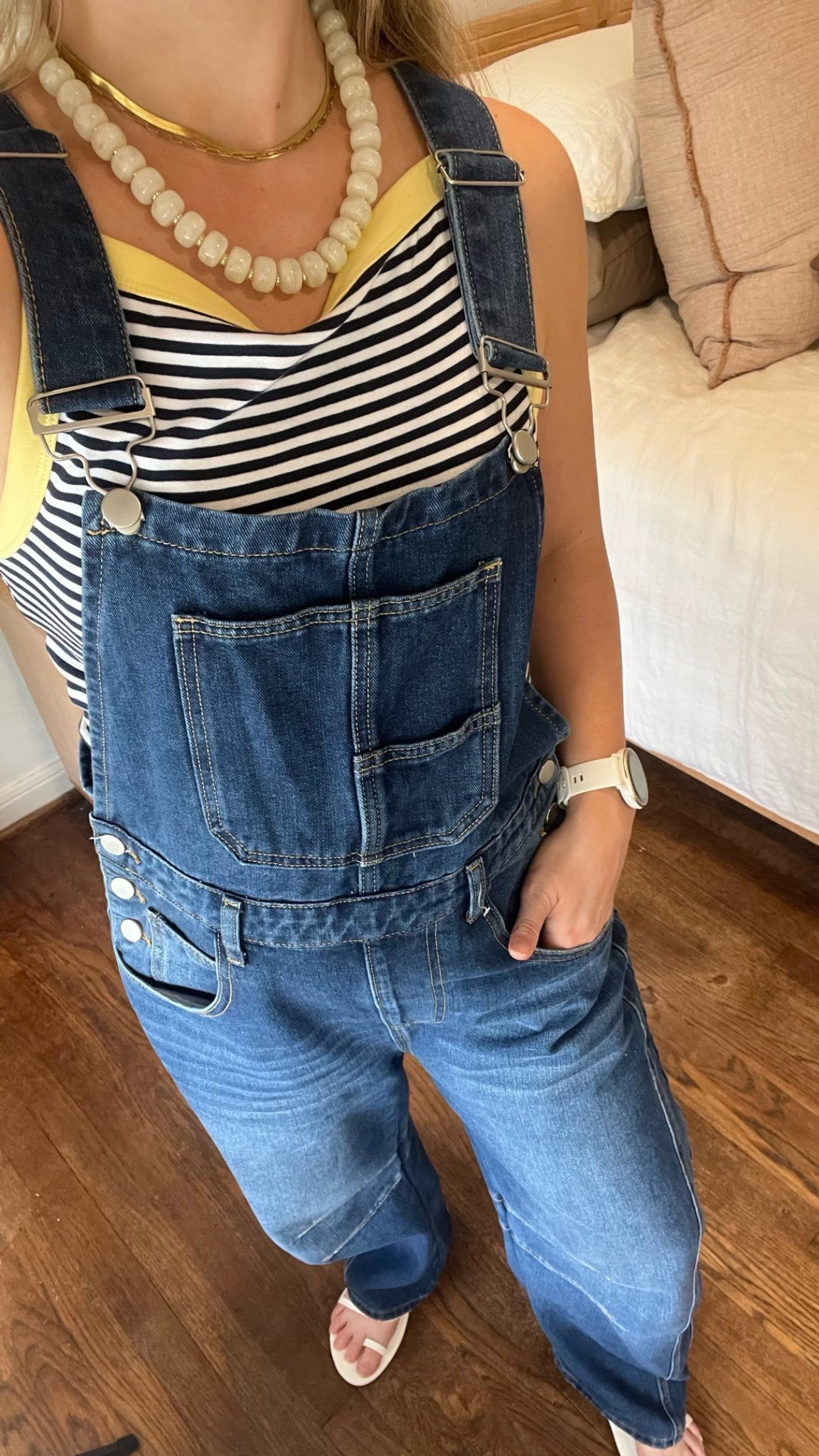 Cute casual summer outfit | S tank, M overalls

#LTKootd