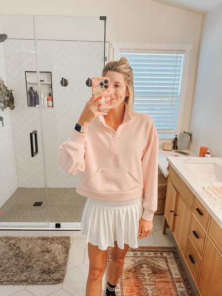 30% off my favorite quarter zip sweatshirt from target! So soft and looks nice for a casual outfit. Perfect for tennis too

#LTKfindsunder100 #LTKxTarget #LTKActive