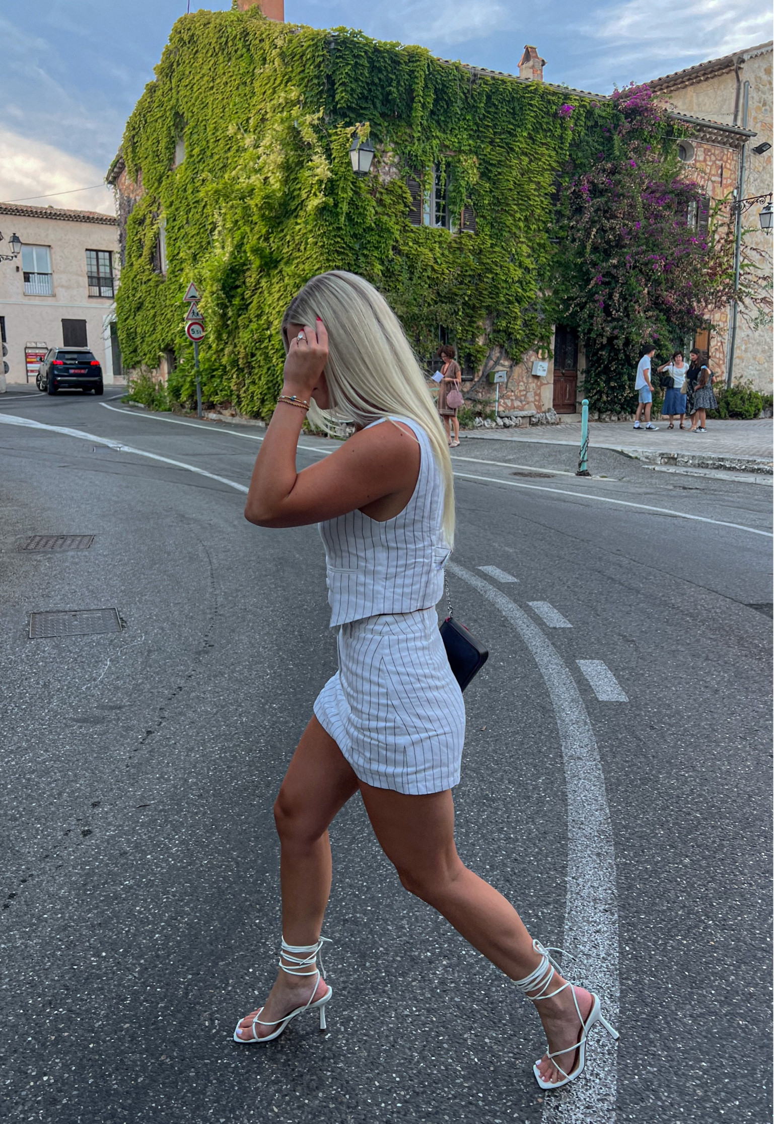 can never go wrong with a linen set! 

size small in both top & bottom  

#LTKeurope #LTKstyletip