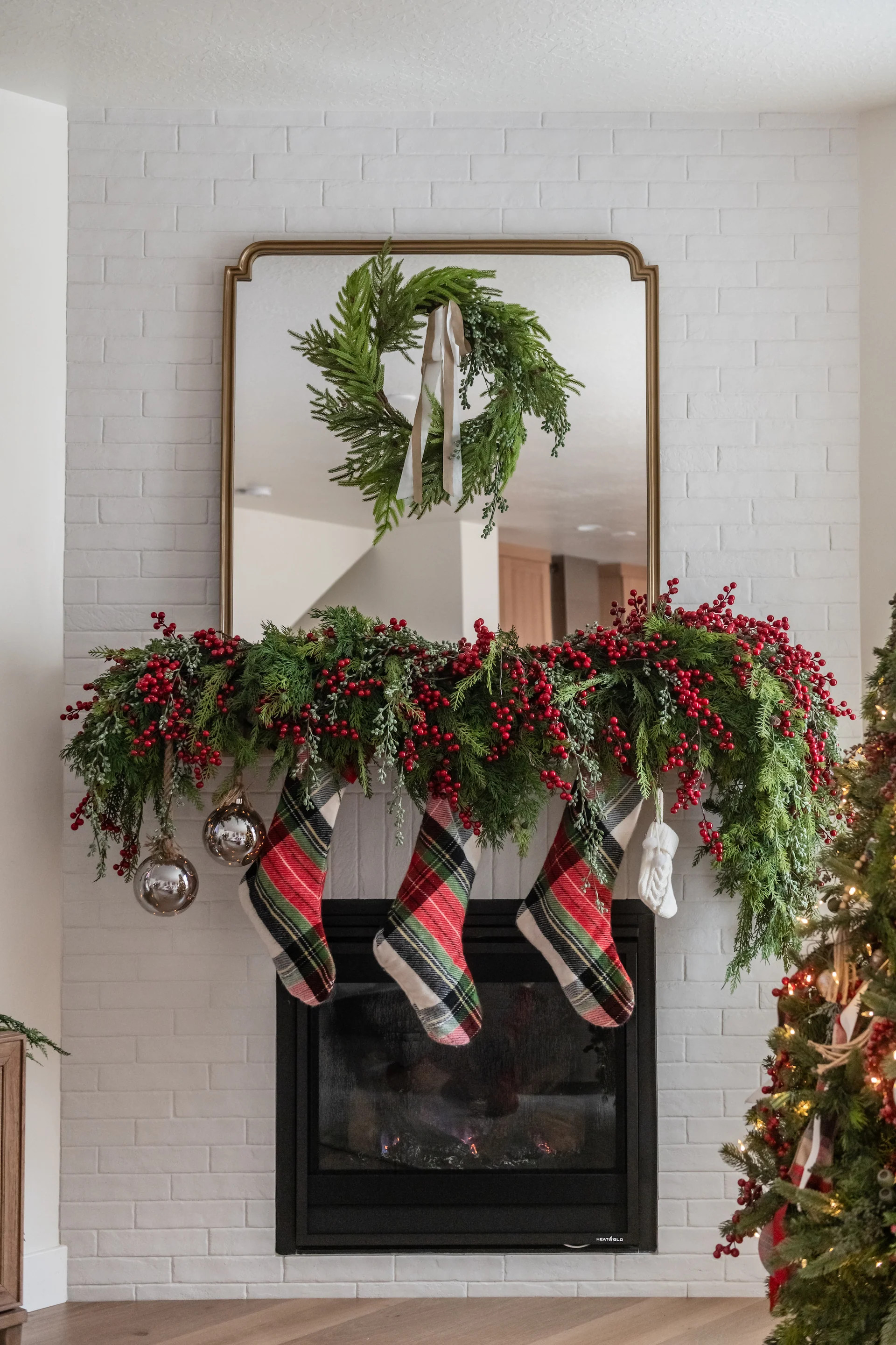 Juniper Hanging Bush | Gatehouse No.1