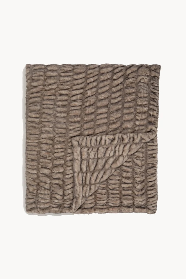 Antique Ivory | Lola Blankets