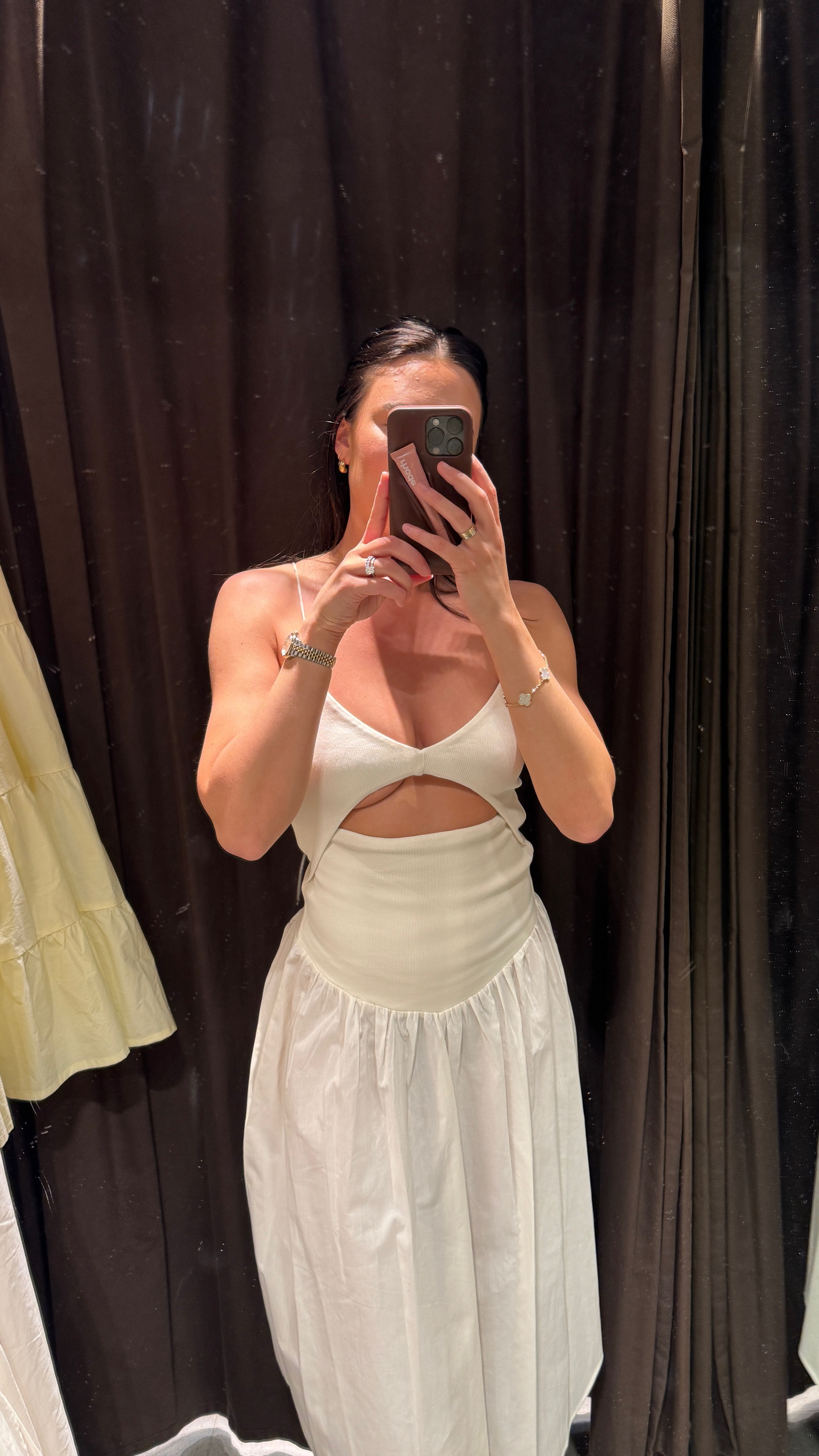 ZARA dresses! Can’t believe they are £25.99!!! 

Holiday dress, evening outfit, zara haul, summer, cream dress, beige, beachwear 

#LTKspring #LTKeurope #LTKsummer