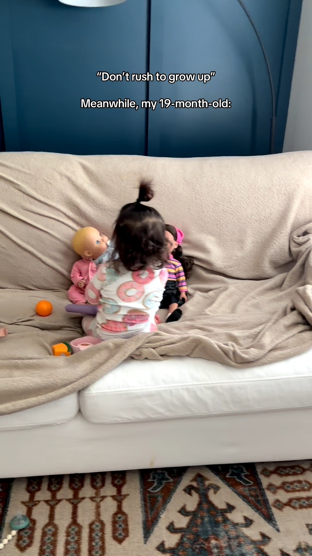 No days off, even at 19 months 😆 

#momlife #motherhood #toddlersofinstagram #comedy #parentinghumor

#LTKmomlife #LTKBaby #LTKKids