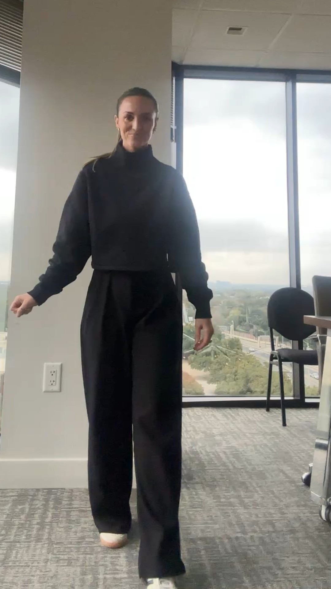 Casual cool girl work fit 

#LTKootd #LTKPetite #LTKWorkwear