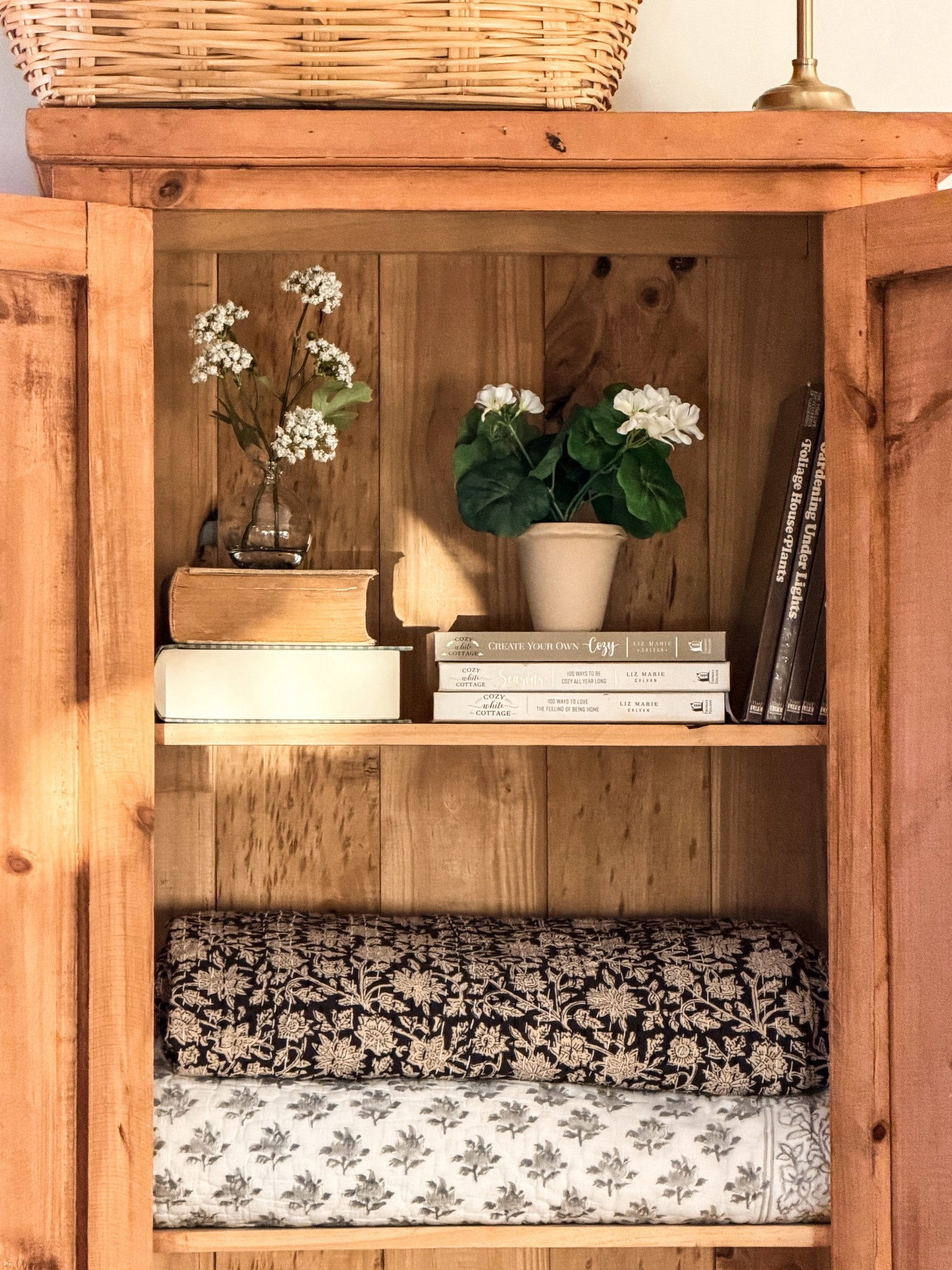 My favorite spring florals & block print quilts for your quilt cabinet. 

#LTKSeasonal #LTKHome