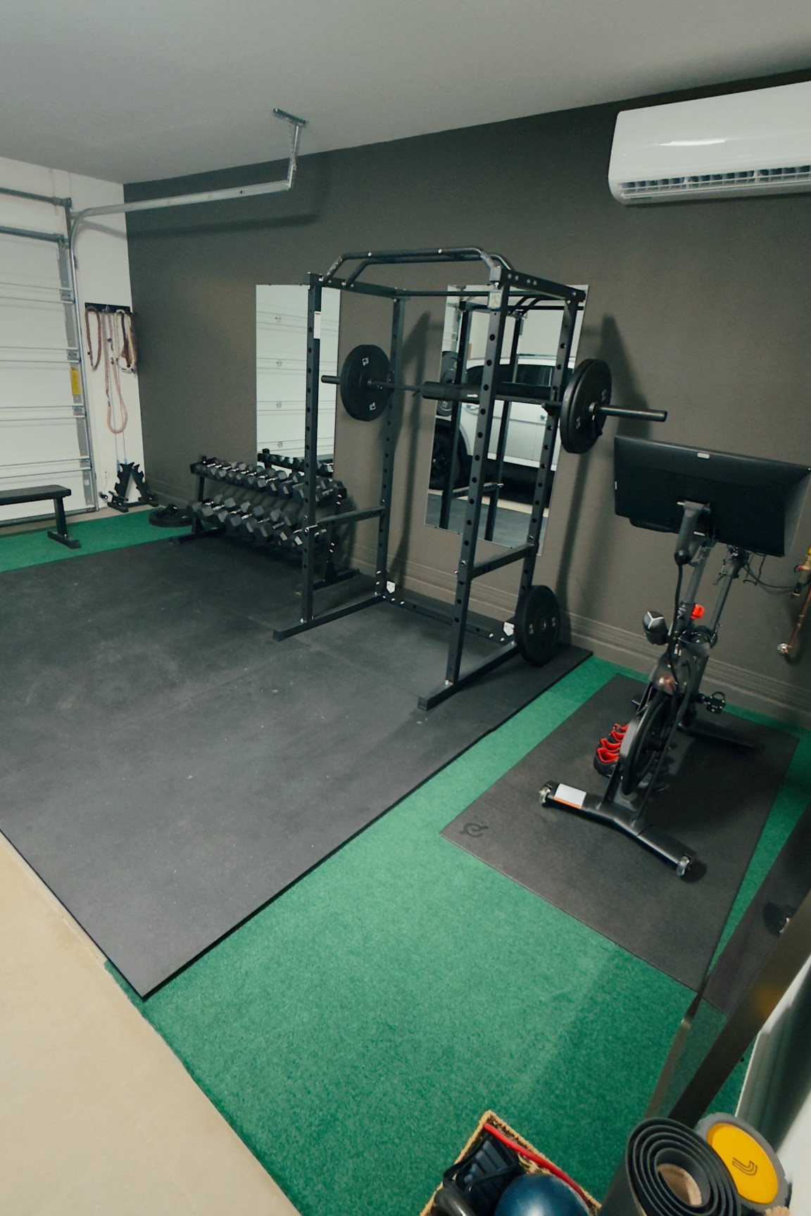 Our garage home gym!! 
