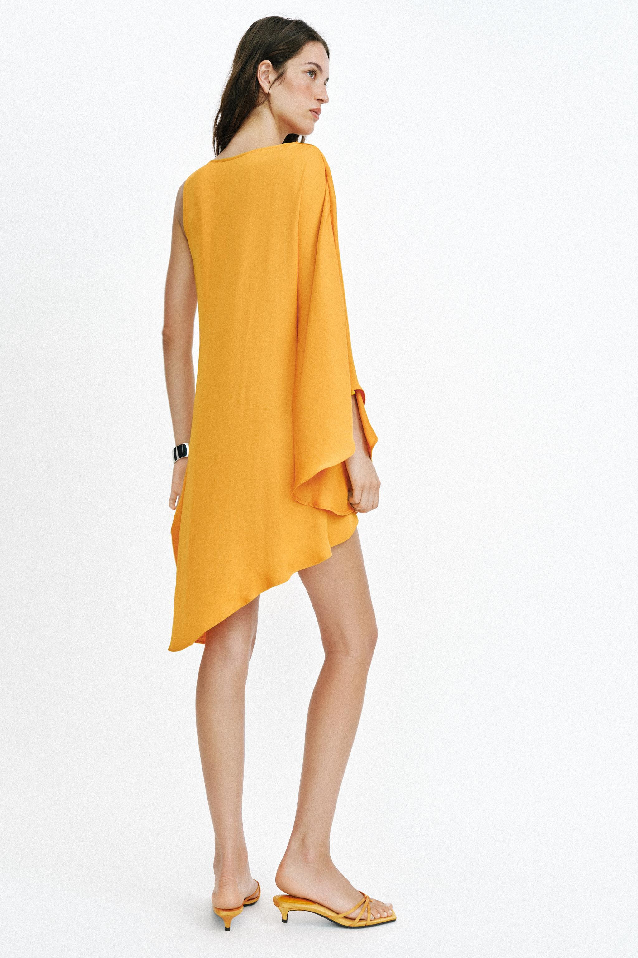 ASYMMETRIC BUCKLE DRESS | Zara US
