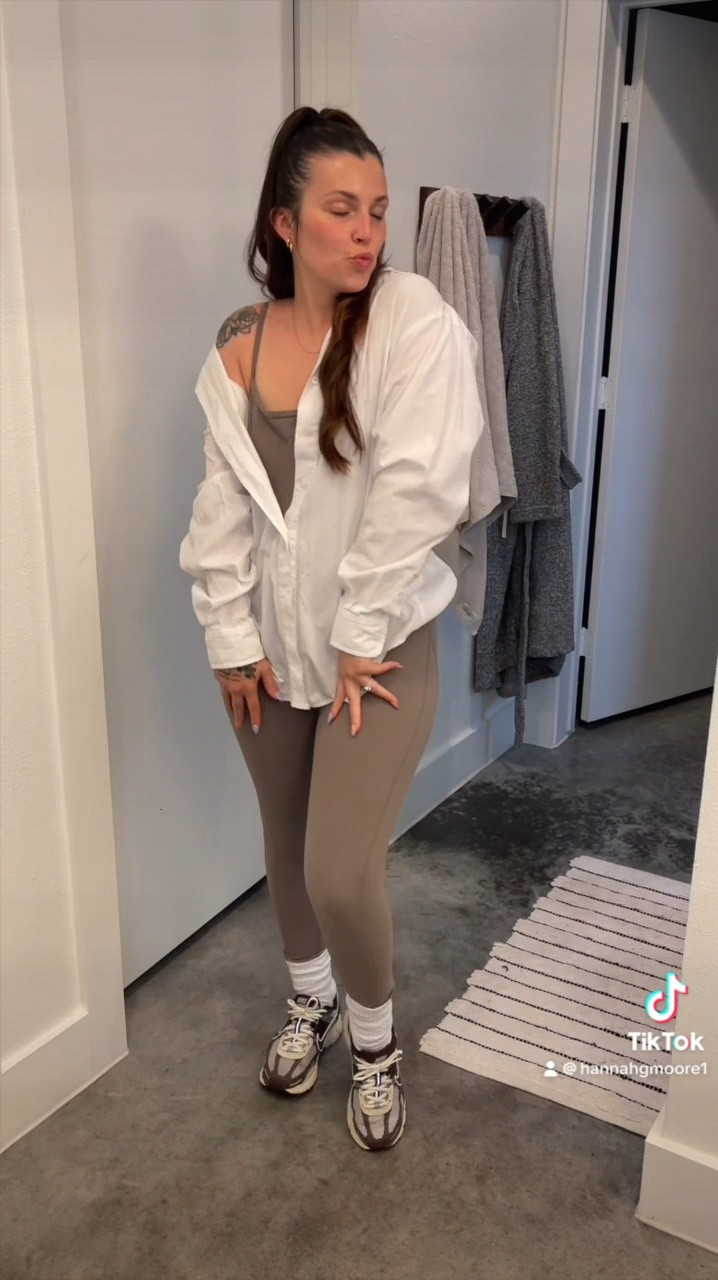 SPA OOTD ✌🏼 #fashion #style #ootd #leggings #chillootd #aritiza #aritizaoots #summer2024

#LTKstyletip #LTKfitness #LTKfindsunder100