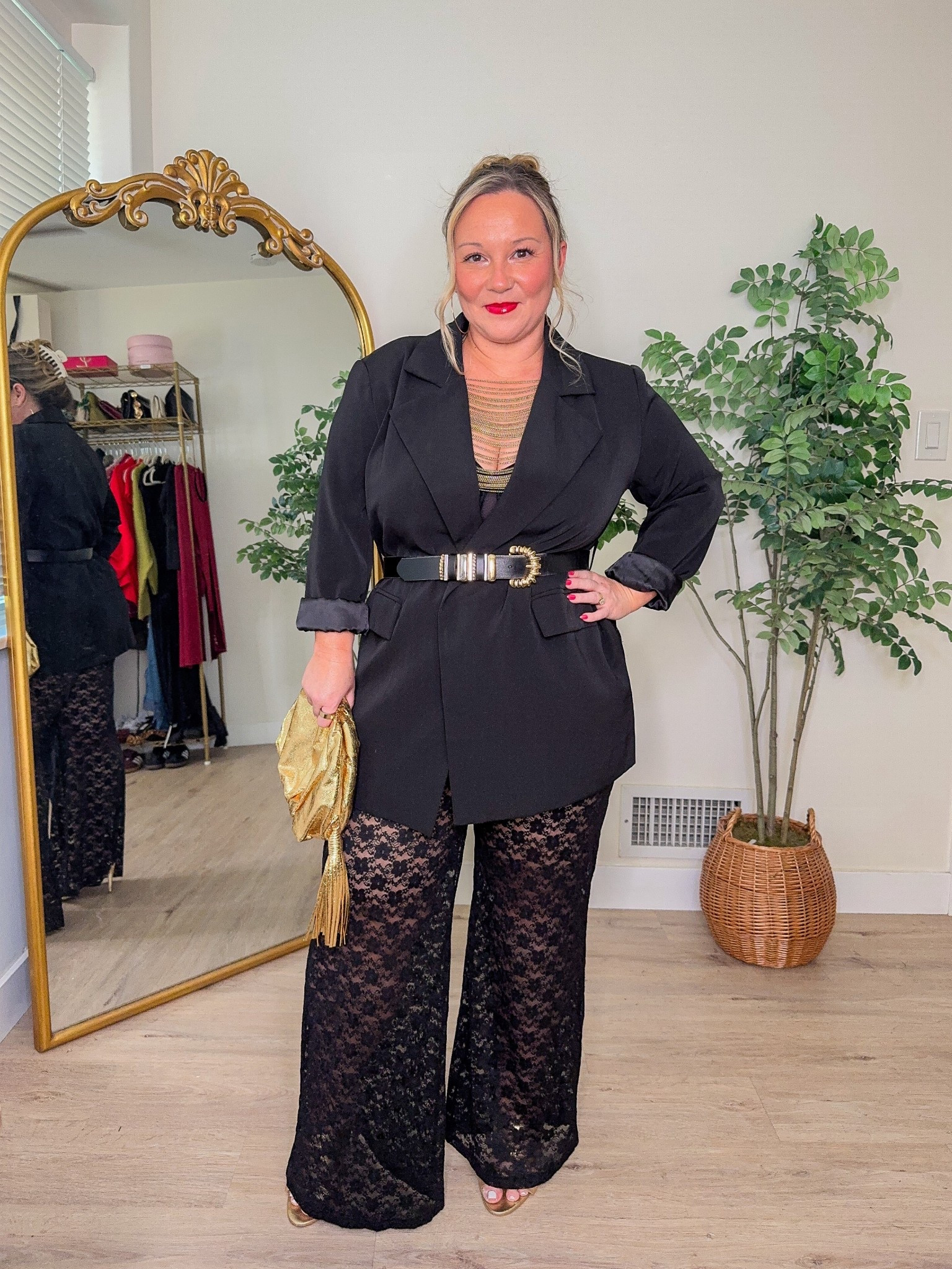 Midsize date night outfit 
Valentines Day Outfit 

Amazon fashion, Amazon finds, petite style, date night style, Vegas outfit, Galentines Outfit, midsize style, dinner outfit, blazer style, lace pants 

#LTKValentine #LTKMidsize #LTKPetite