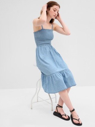 Smocked Denim Midi Dress with Washwell | Gap Factory