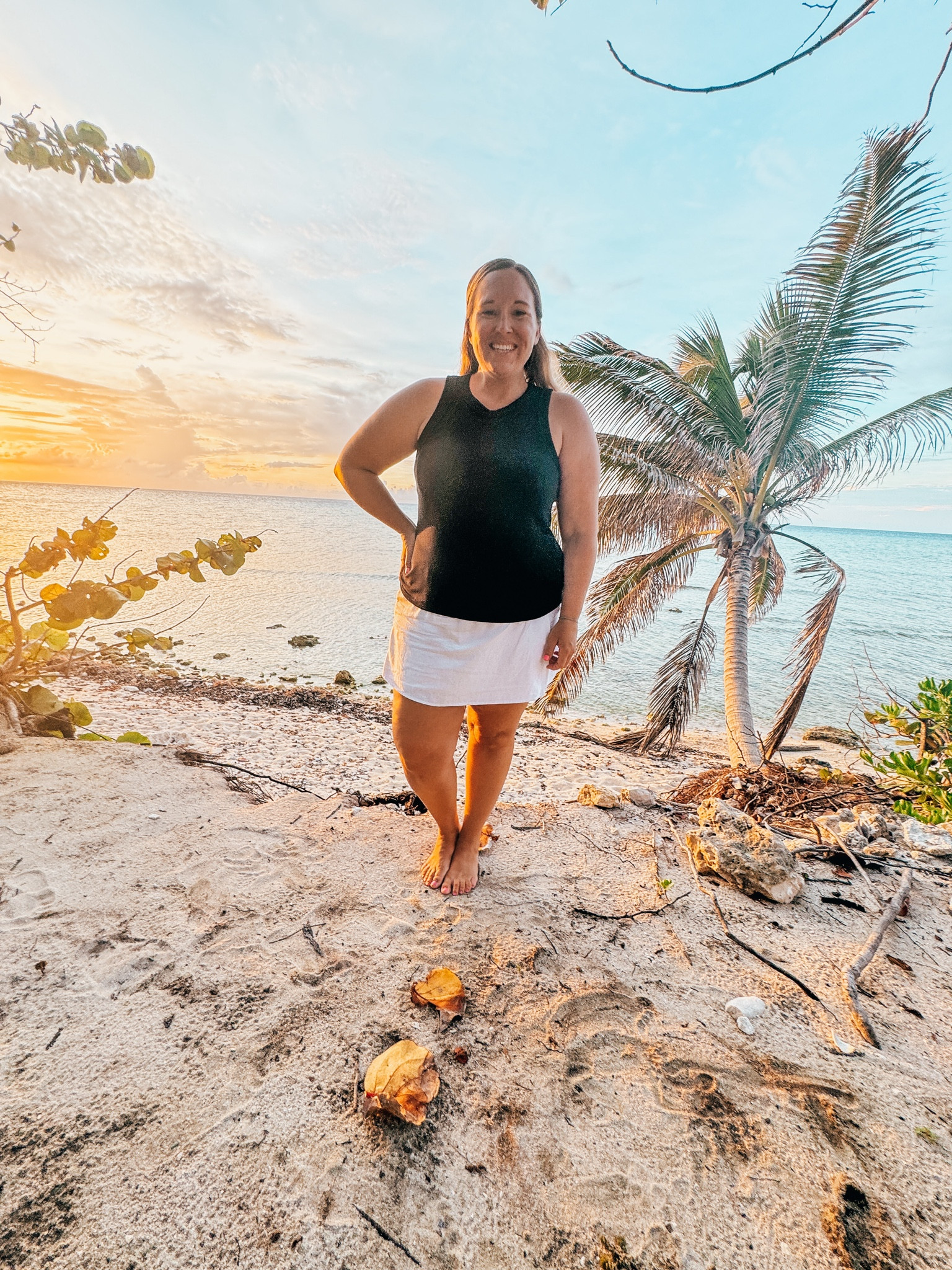 love this lightweight linen skort for the hot tropical weather 🌴

#LTKTravel #LTKMidsize #LTKSeasonal