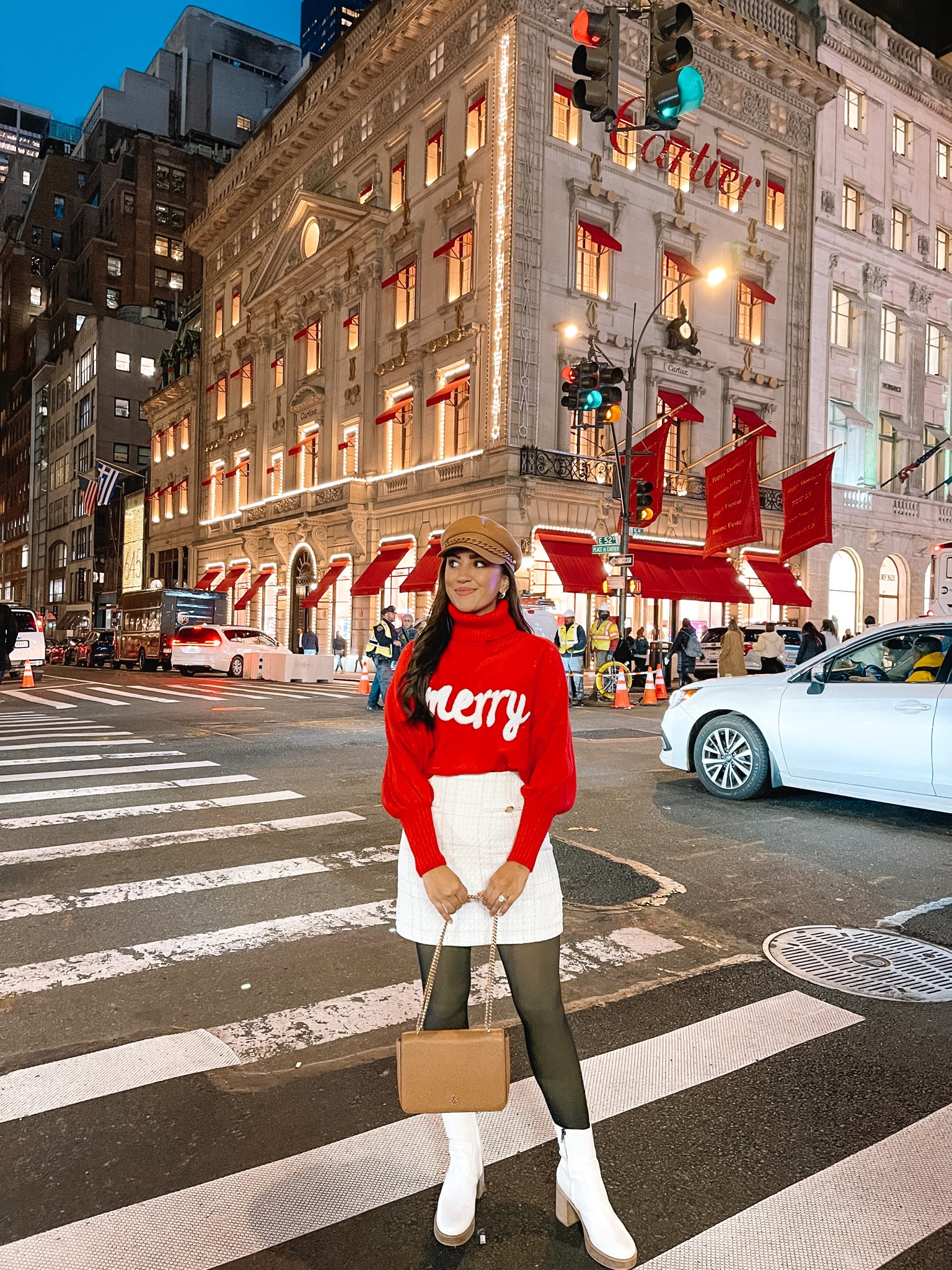 Christmas in NYC outfit!


merry sweater, tweed skirt, nyc outfit, winter outfit, preppy outfit 

#LTKstyletip #LTKSeasonal #LTKHoliday