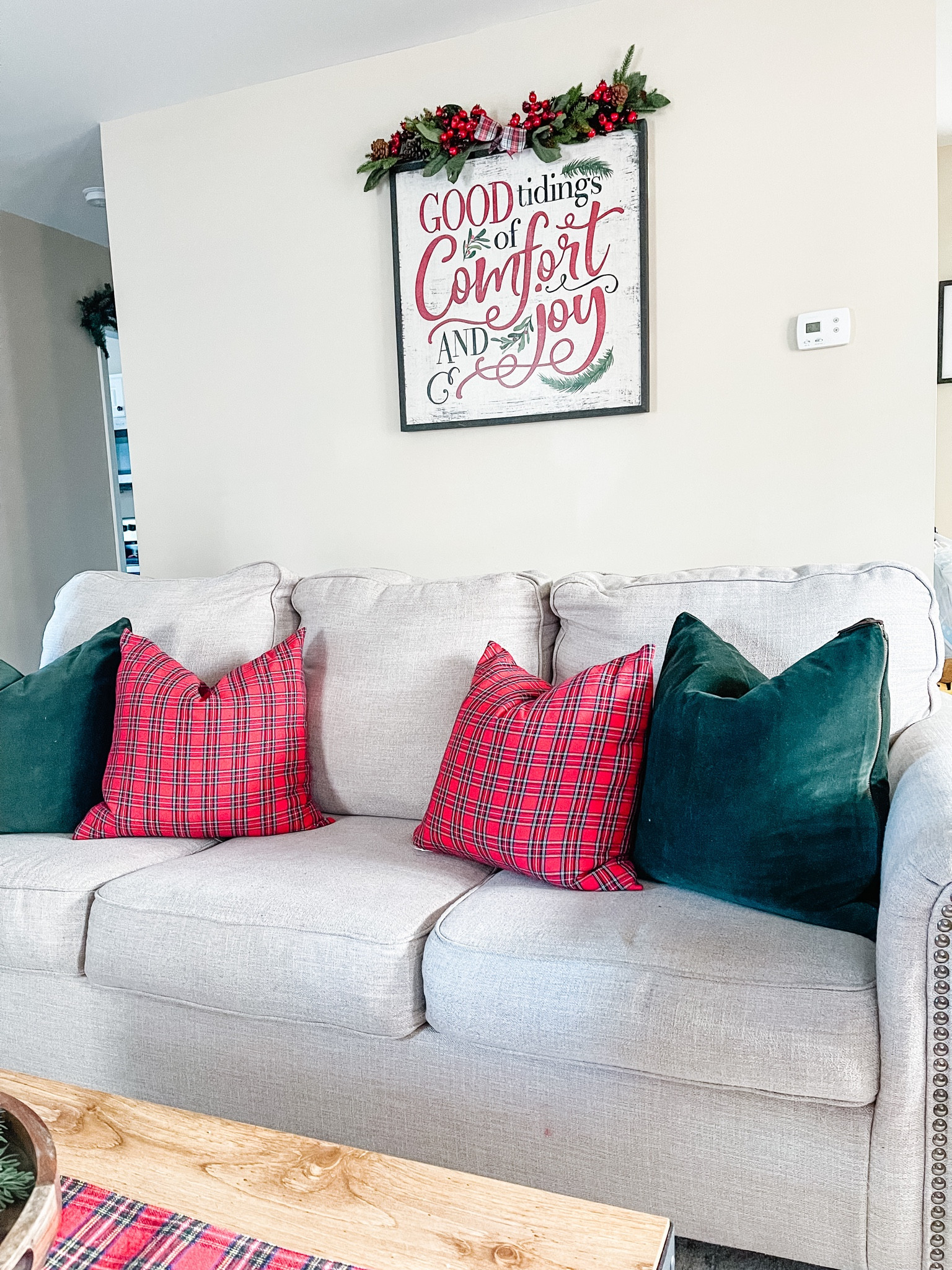 Traditional red and green Christmas decor ❤️💚 

#christmasplaid #tartanplaid #tartanplaidillow #greenvelvetpillow #christmaswalldecor #christmas #holidaydecor #greenpillow #christmas #christmasdecor 

#LTKHoliday #LTKhome #LTKSeasonal