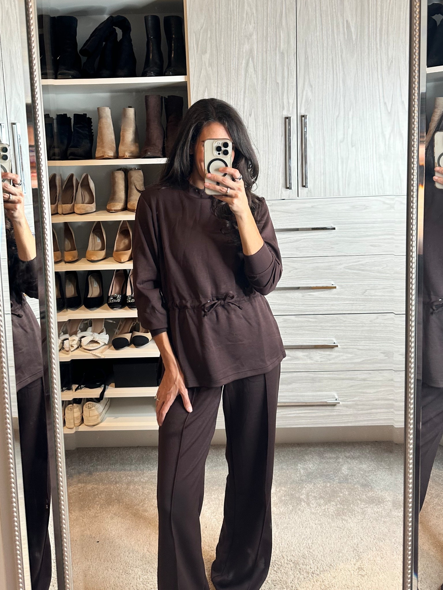 LOVE this matching set. It’s perfect for school drop off, travel outfit or work from home outfit. @Threedots
#TheAutumnEdit #Wearethreedots

#LTKmomlife #LTKActive