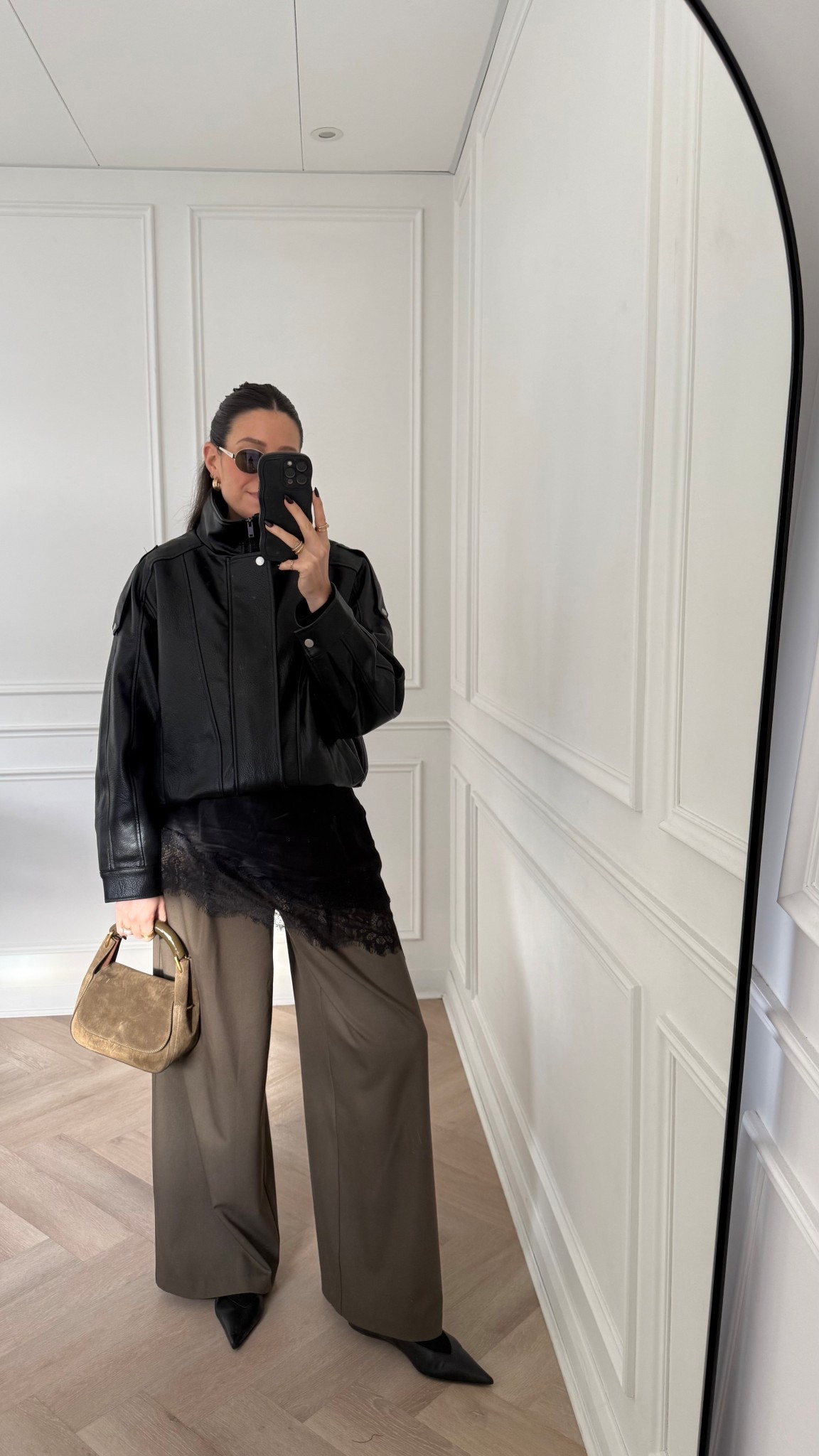 Leather and lace 🫶🏻

#LTKwinter #LTKuk #LTKstyletip