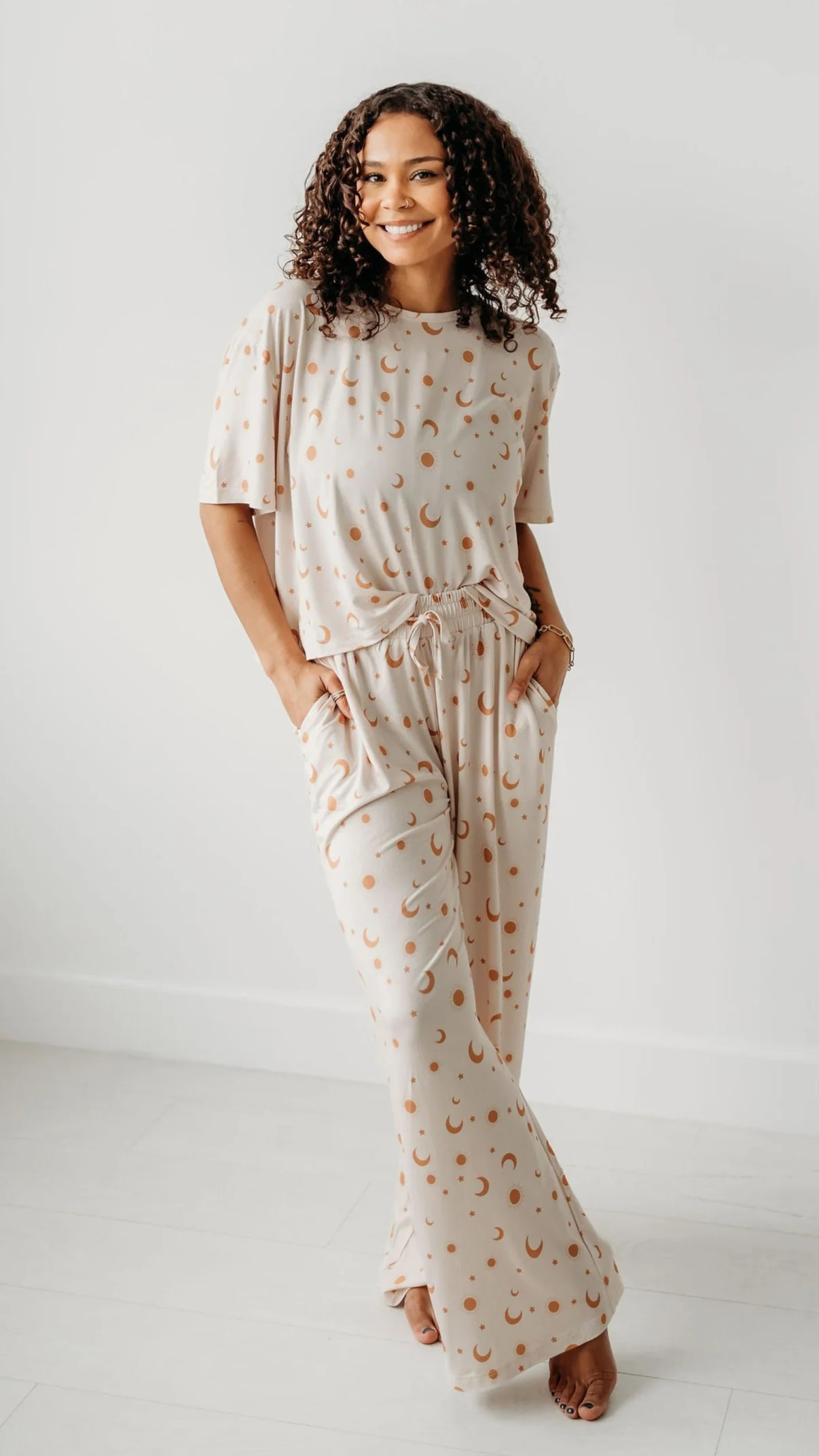 Womens T-Shirt Lounge Set In Suns | Silks Design