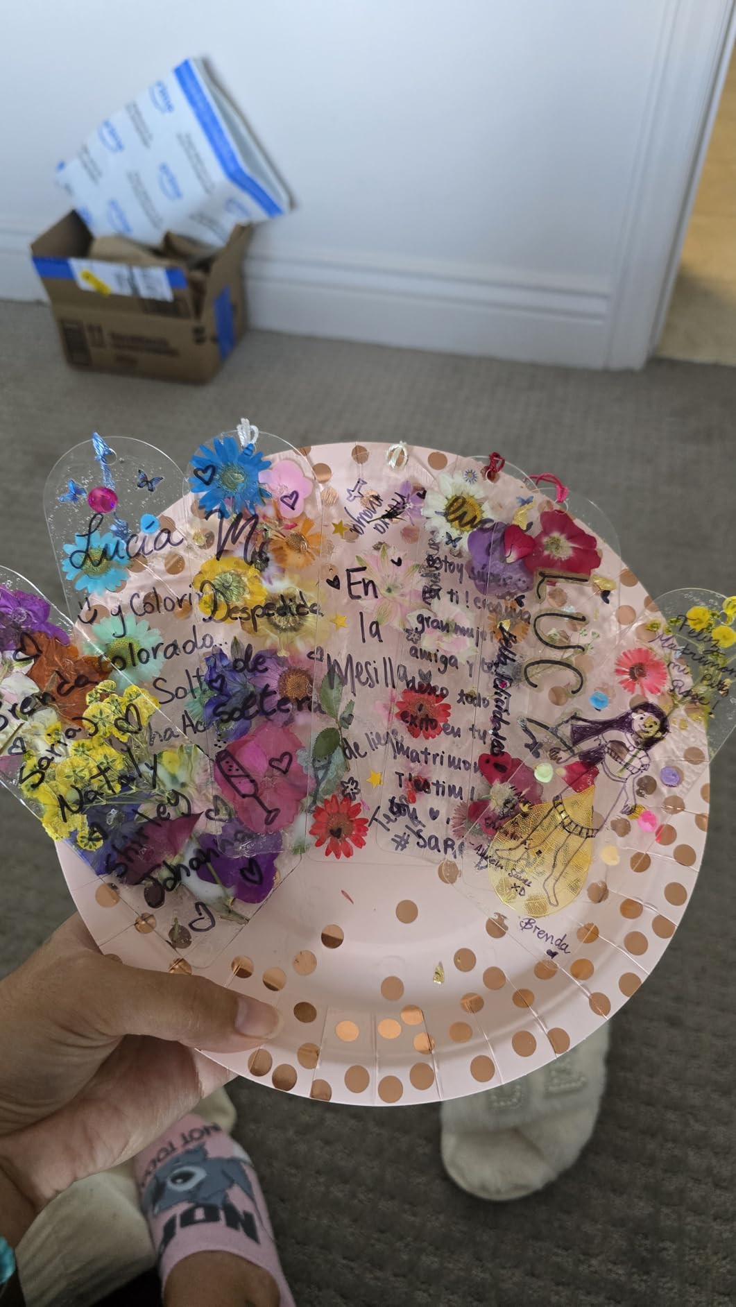 Mod Podge Gloss Sealer, Glue & Finish: All-in-One Craft Solution- Quick Dry, Easy Clean, for Wood... | Amazon (US)