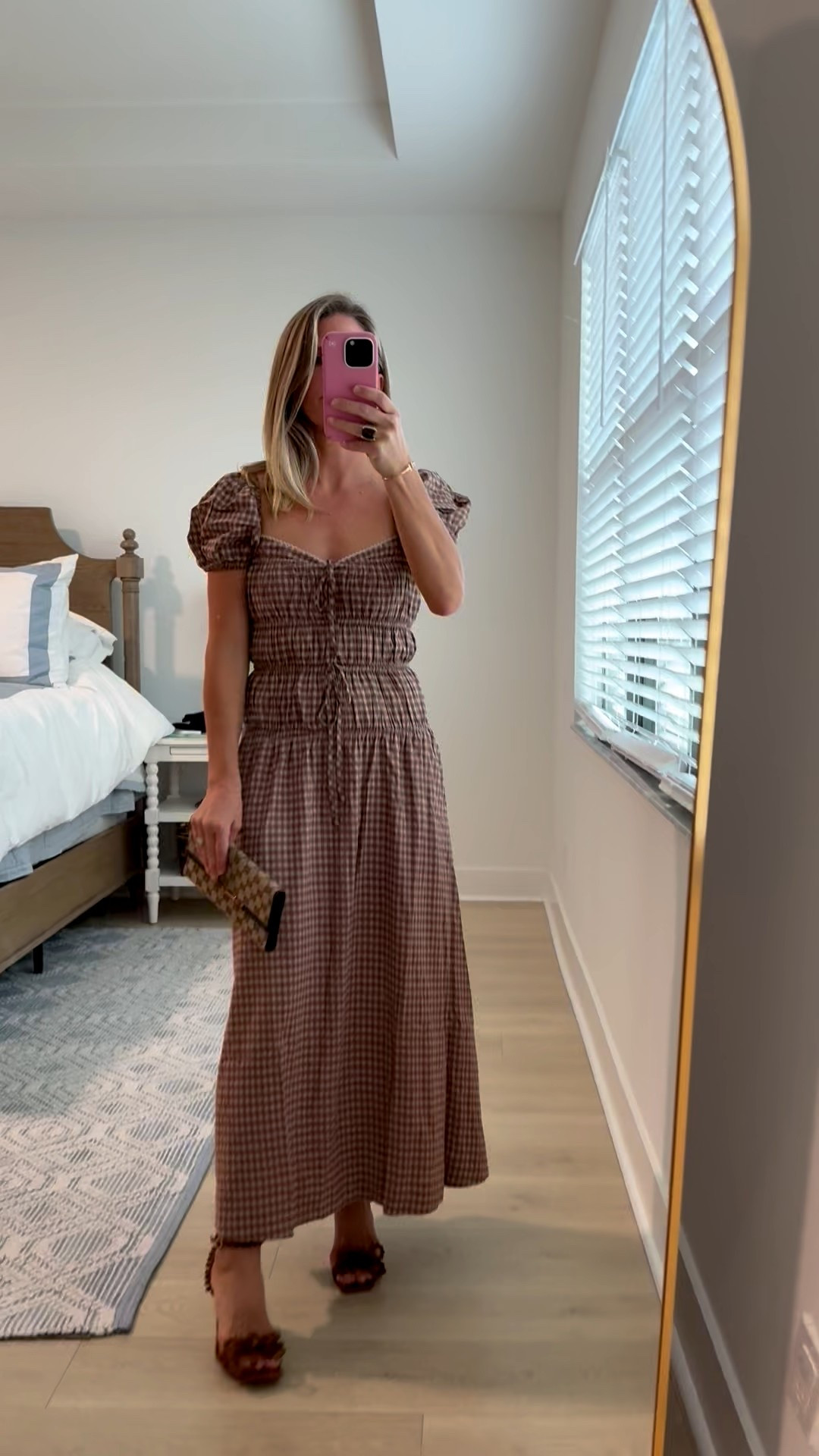 My take on a brown, monochromatic, fall look 🍂

#LTKSeasonal #LTKOver40 #LTKStyleTip