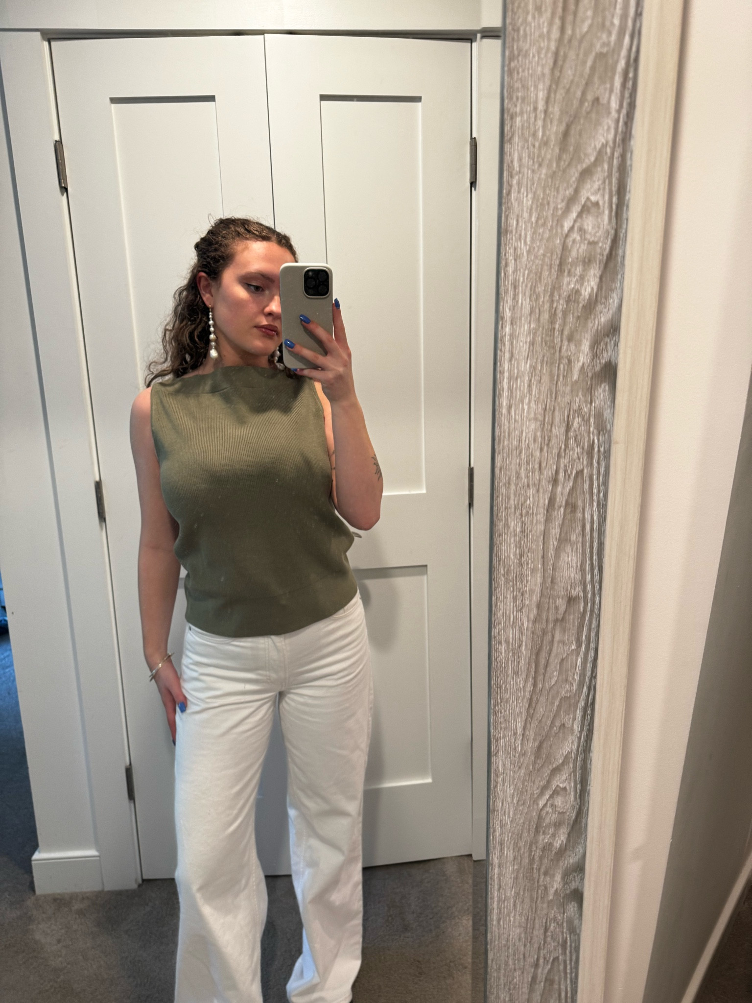 Dinner outfit tonight! 
Pearl earrings are Vanessa Mooney
Green top is Banana Republic- I just bought it at an outlet!

#LTKSeasonal #LTKWorkwear #LTKStyleTip