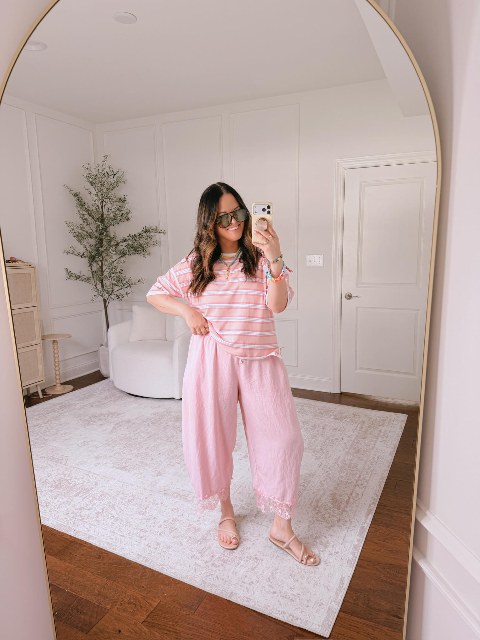 wearing a large in the top and an XL in the pants

#LTKSeasonal #LTKMidsize